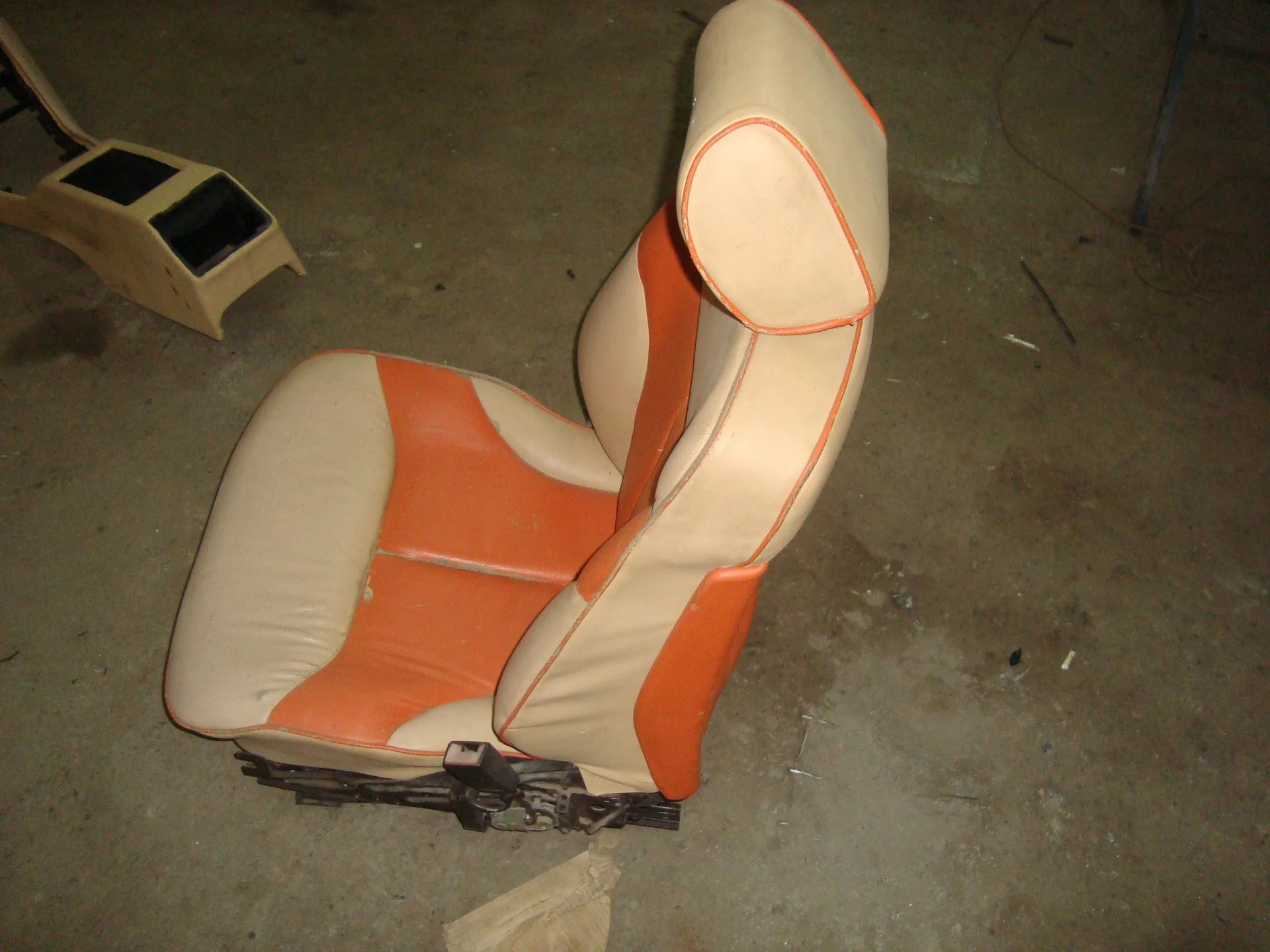 Сидение переднее правое Mercedes-Benz W140 119 - миниатюра 4