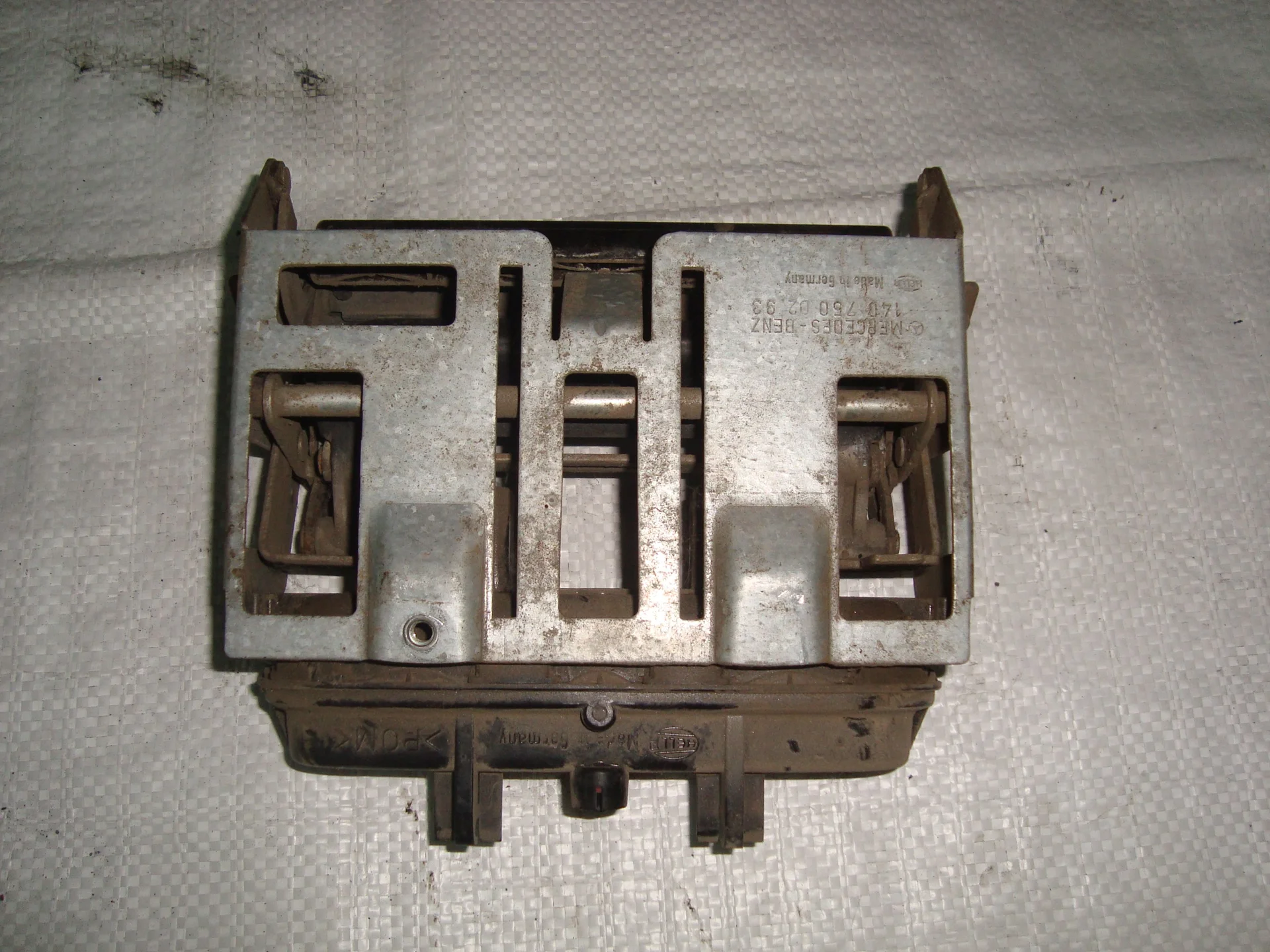 Ручка крышки багажника Mercedes-Benz W140 119 A1408002675 - миниатюра 2