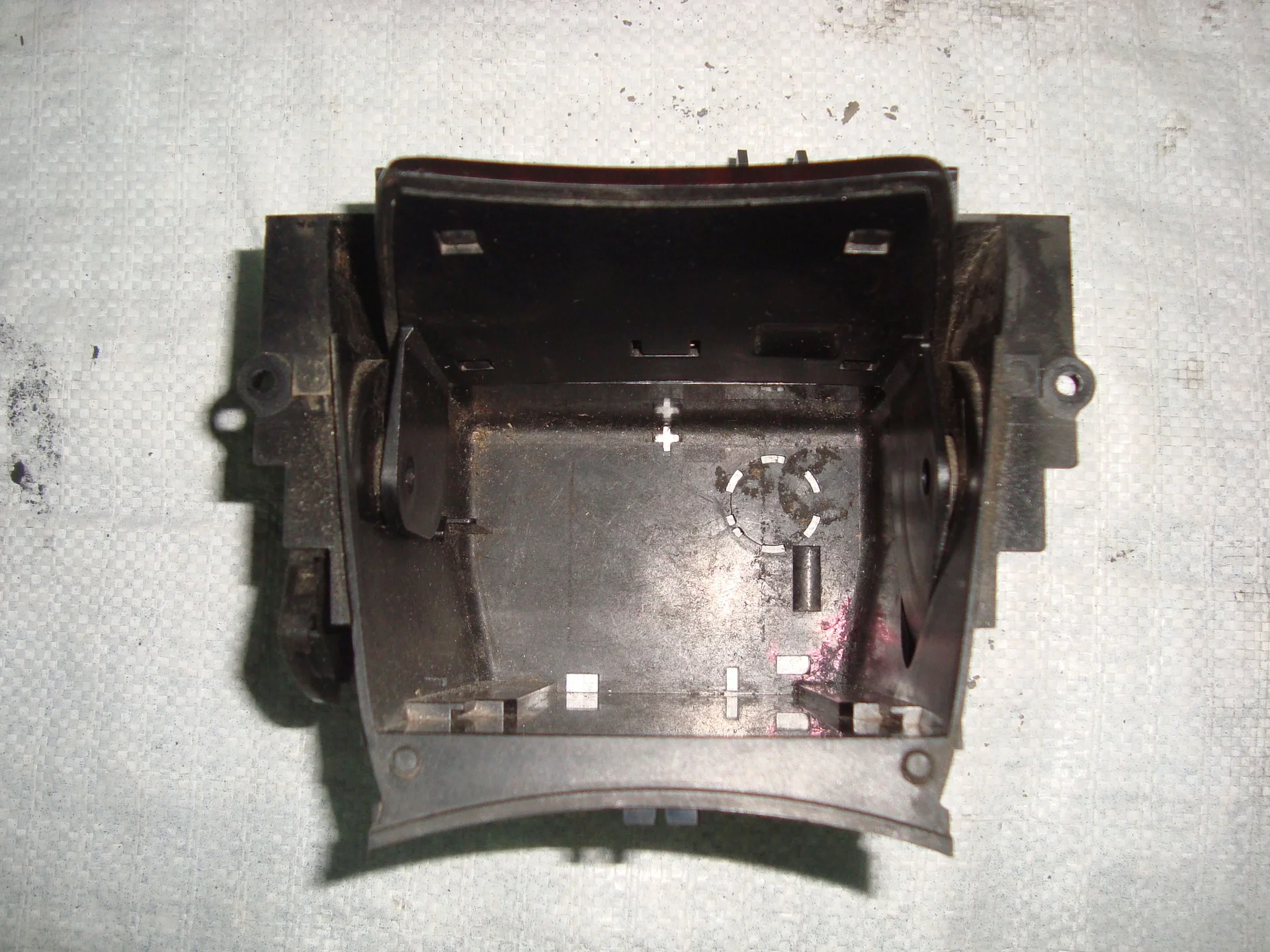 Вещевой отсек Mercedes-Benz W211 271 A2116800350 - миниатюра 2
