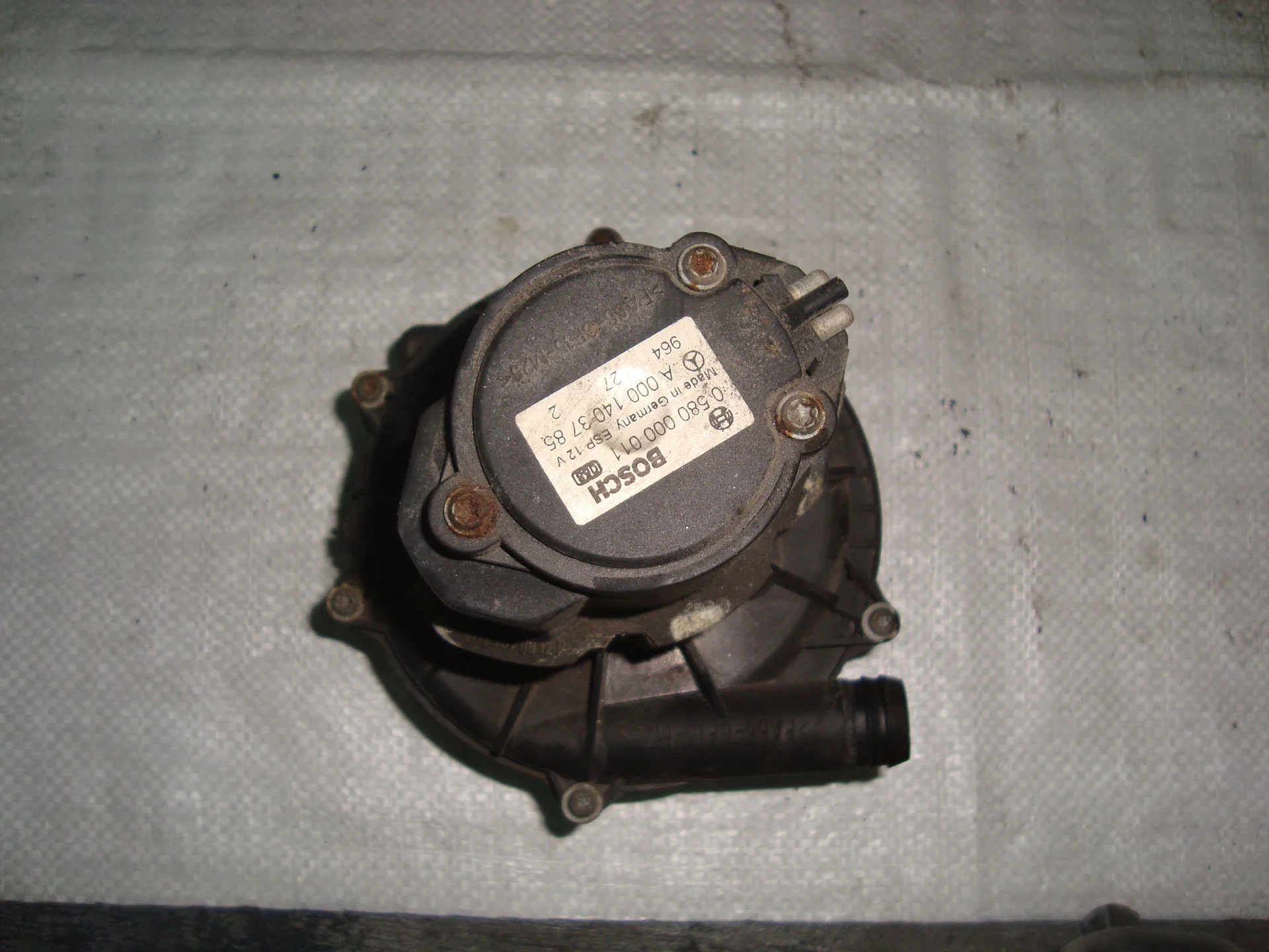 Насос продувки катализатора Mercedes-Benz W220 112 A0001403785 - миниатюра 4