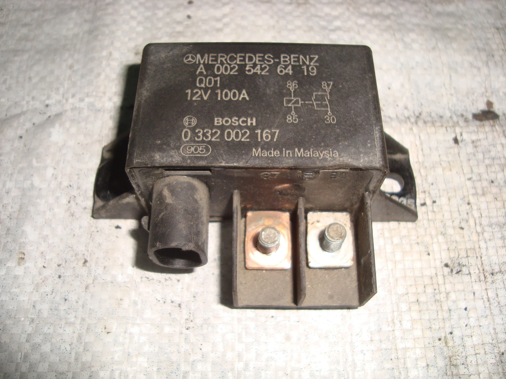 Реле Mercedes-Benz W211 271 A0025426419 - изображение 1