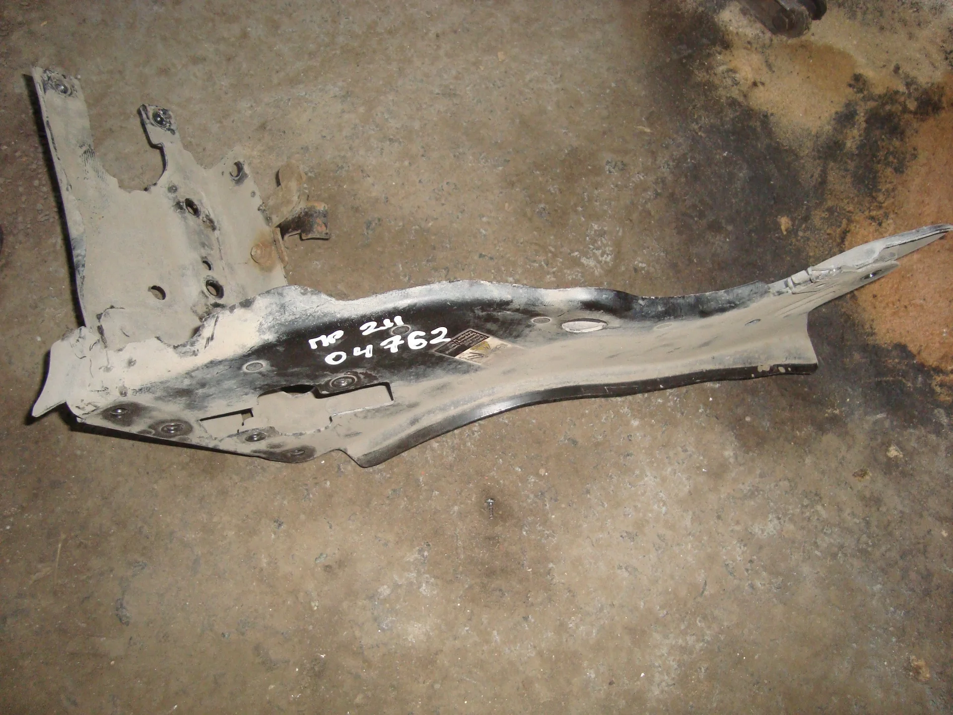 Кронштейн фары правой Mercedes-Benz W211 271 A2116200416 - изображение 1