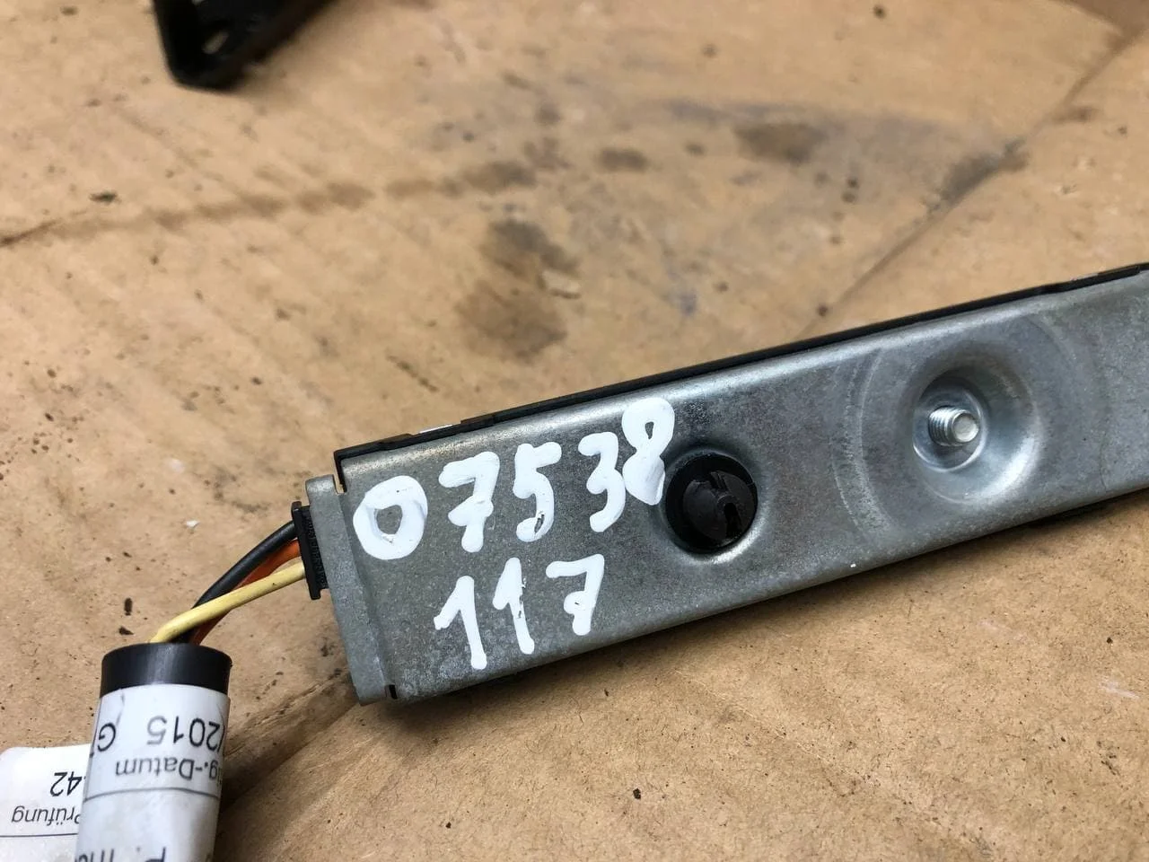 Антенный усилитель Mercedes-Benz C117 270 A2229055804 - изображение 1