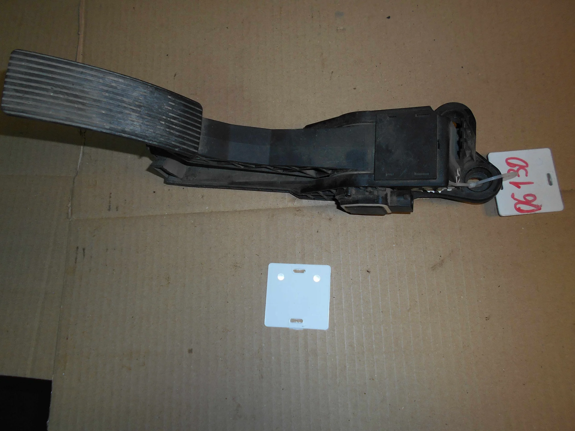 Педаль газа Mercedes-Benz W164  A1643000004 - миниатюра 2