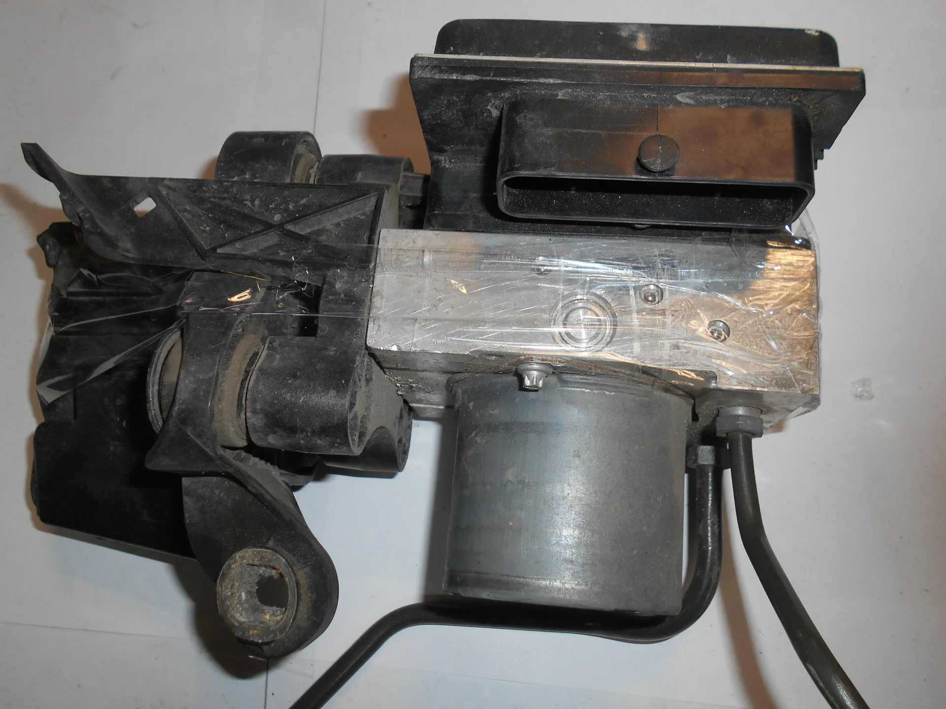 Блок ABS (насос) Mercedes-Benz W212  A2124315512 - миниатюра 3