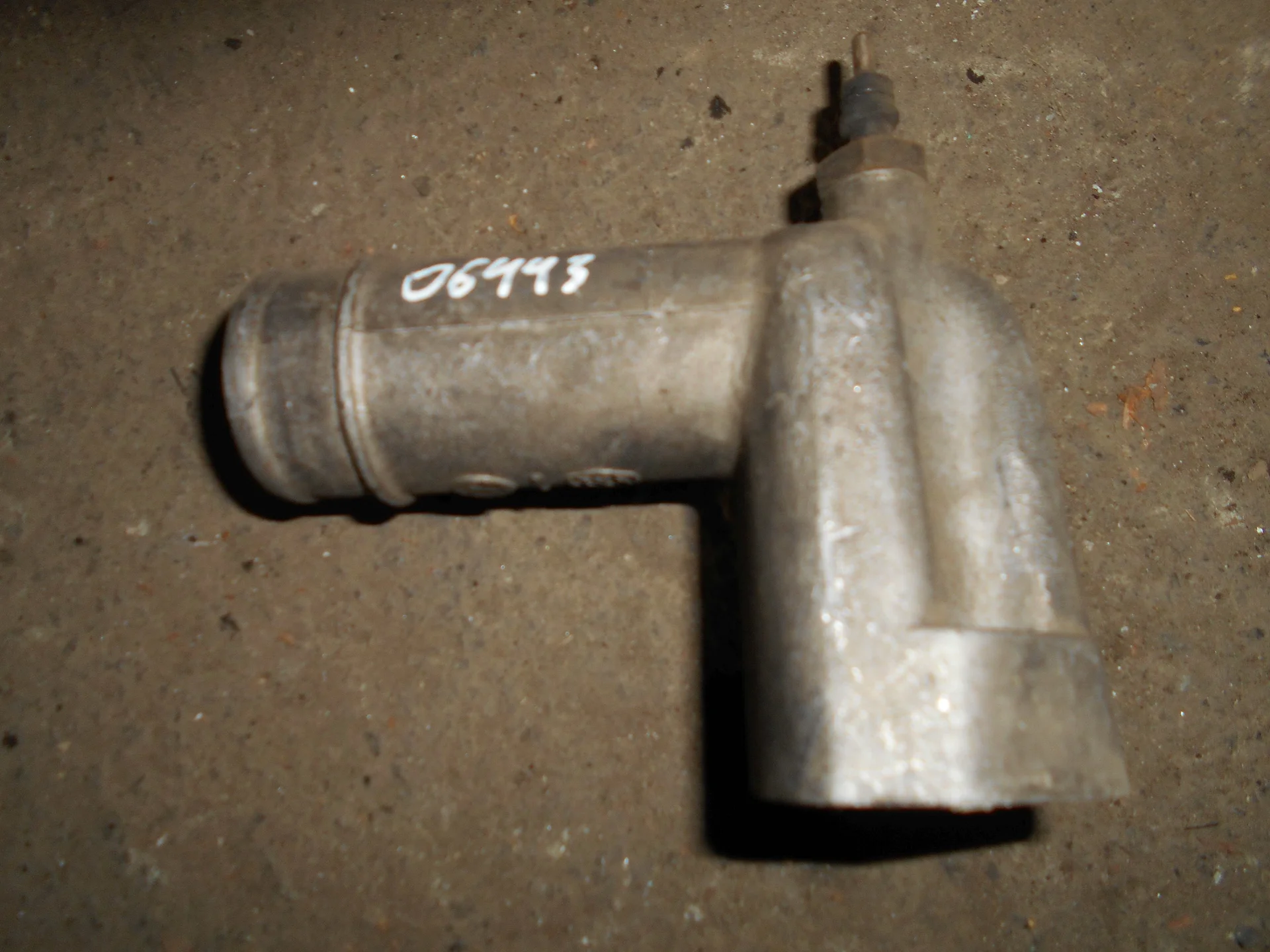 Корпус термостата Mercedes-Benz W140 603 A6032032031 - изображение 1