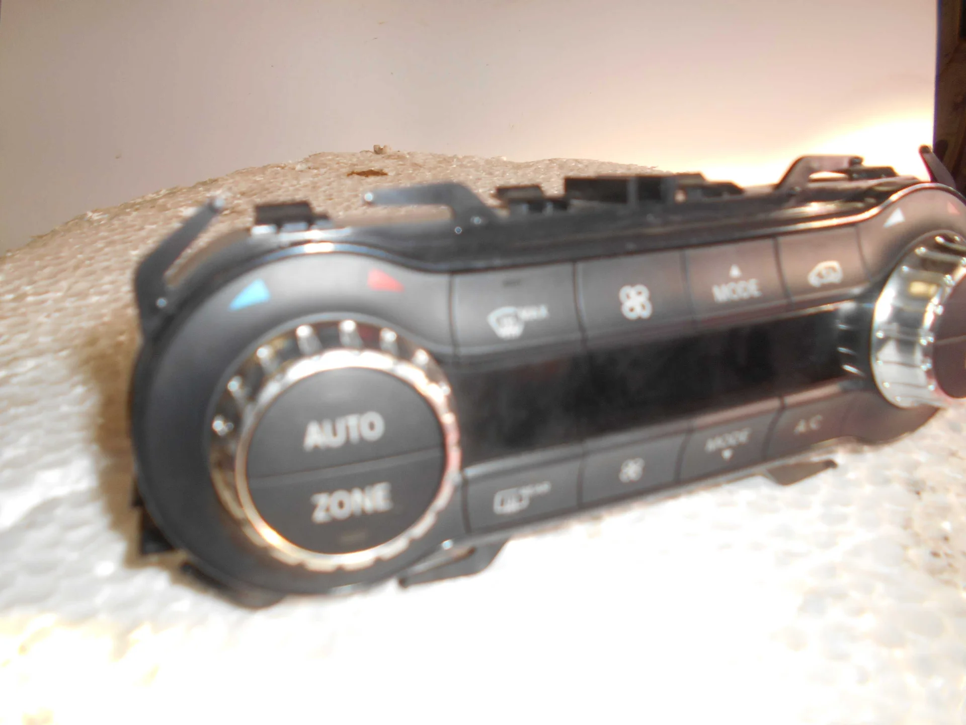 Блок управления климат контролем Mercedes-Benz C117 270 A2469008415 - миниатюра 2