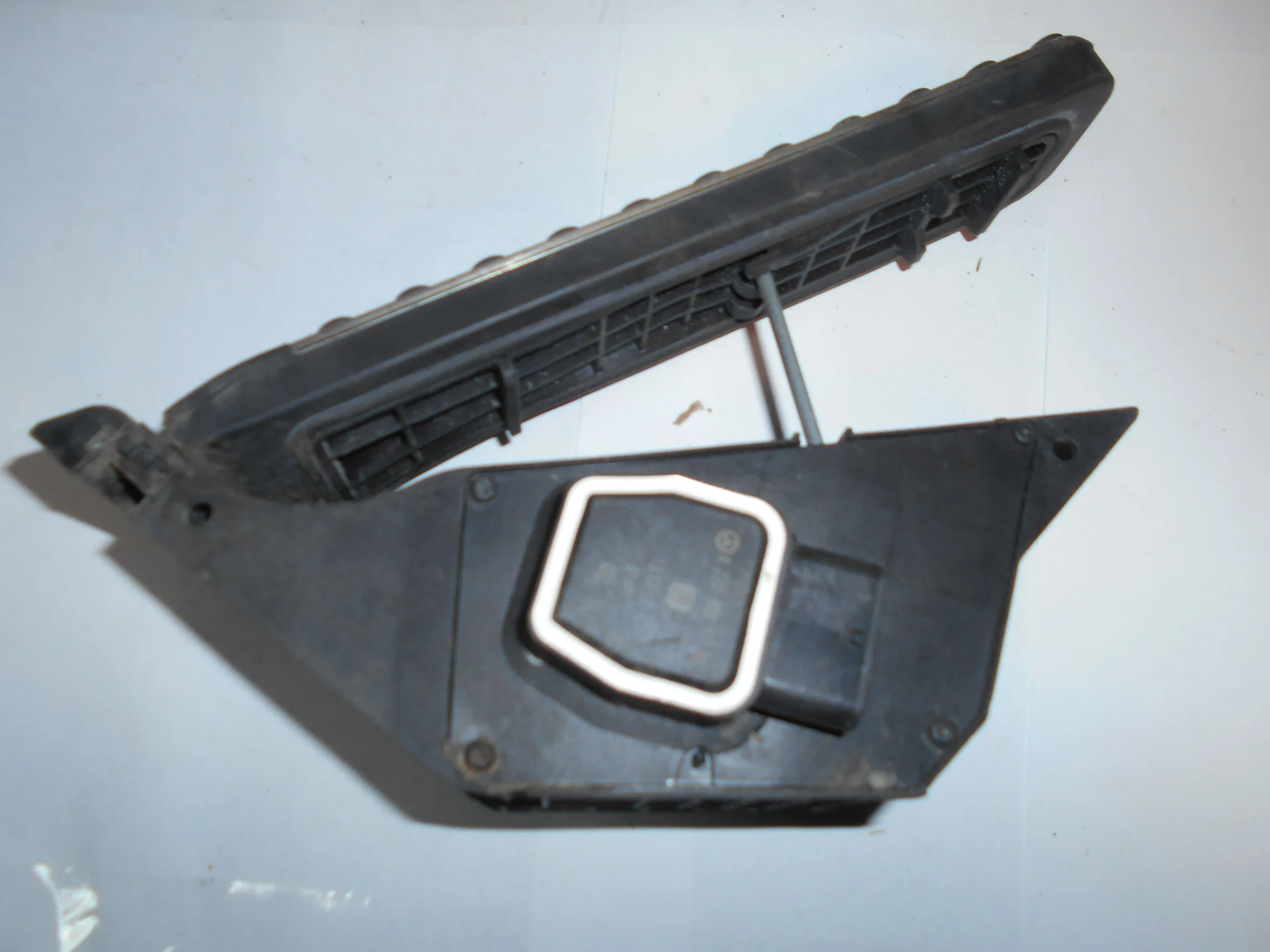 Педаль газа Mercedes-Benz W212 276 A2223001100 - миниатюра 3