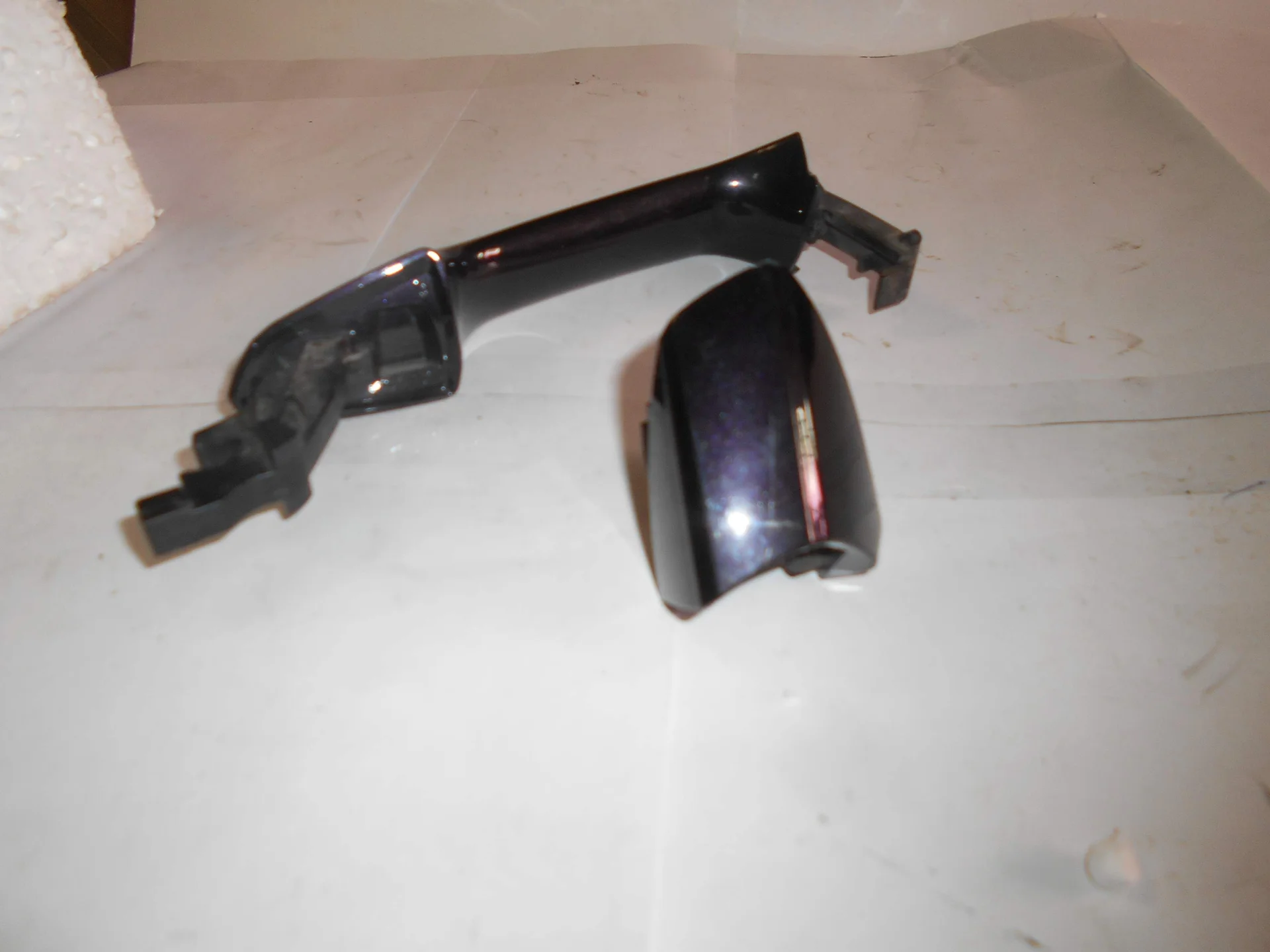 Ручка наружняя задней правой двери Mercedes-Benz C117 270 A2047600270 - миниатюра 4