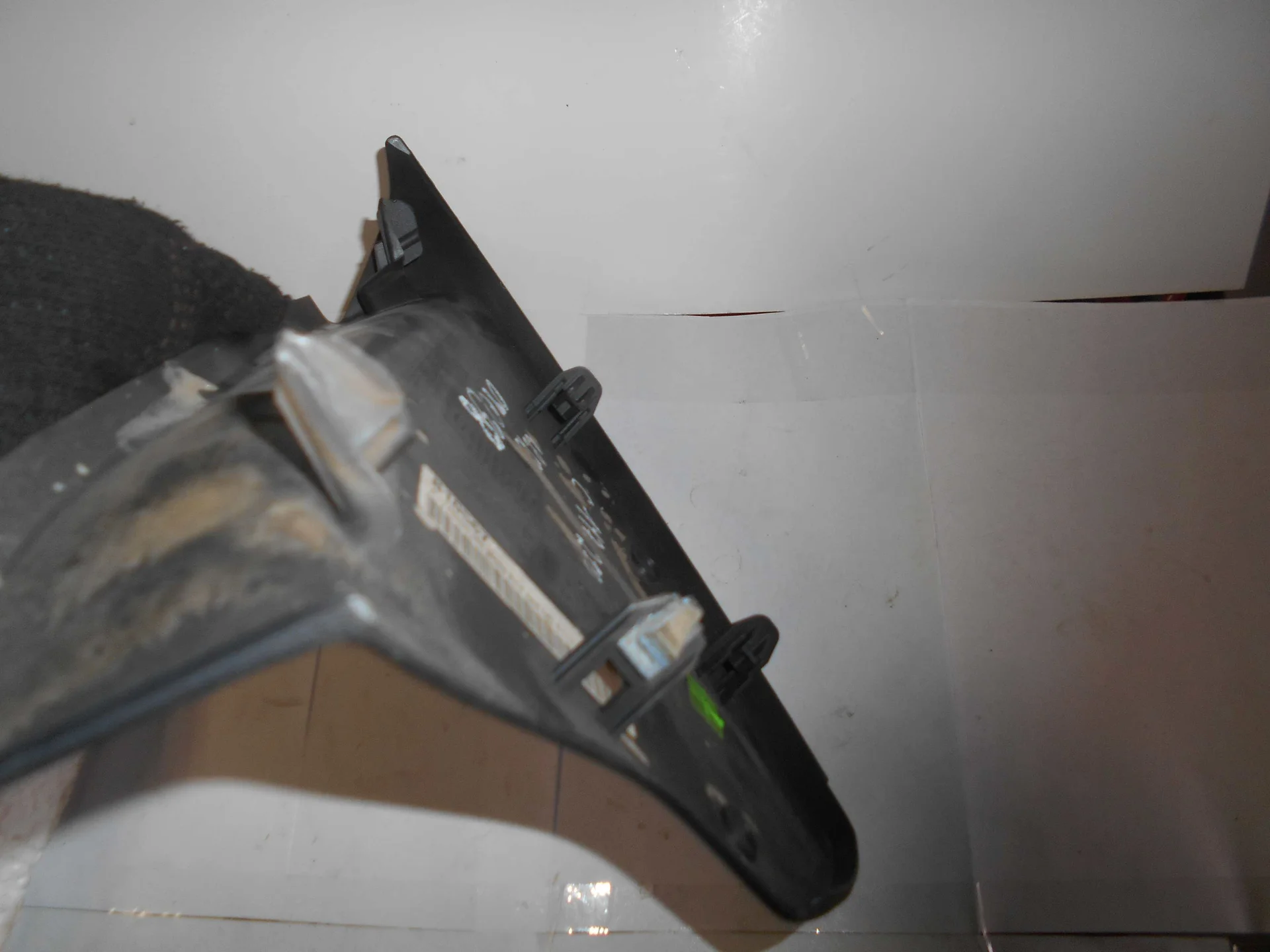 Накладка консоли Mercedes-Benz C117 270 A1176800189 - миниатюра 3