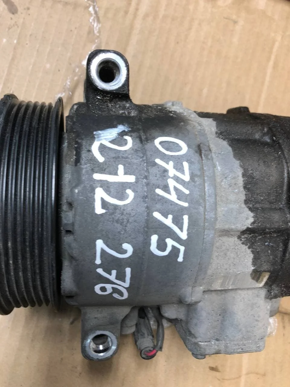 Компрессор кондиционера Mercedes-Benz W212 276 A0022307311 - миниатюра 3