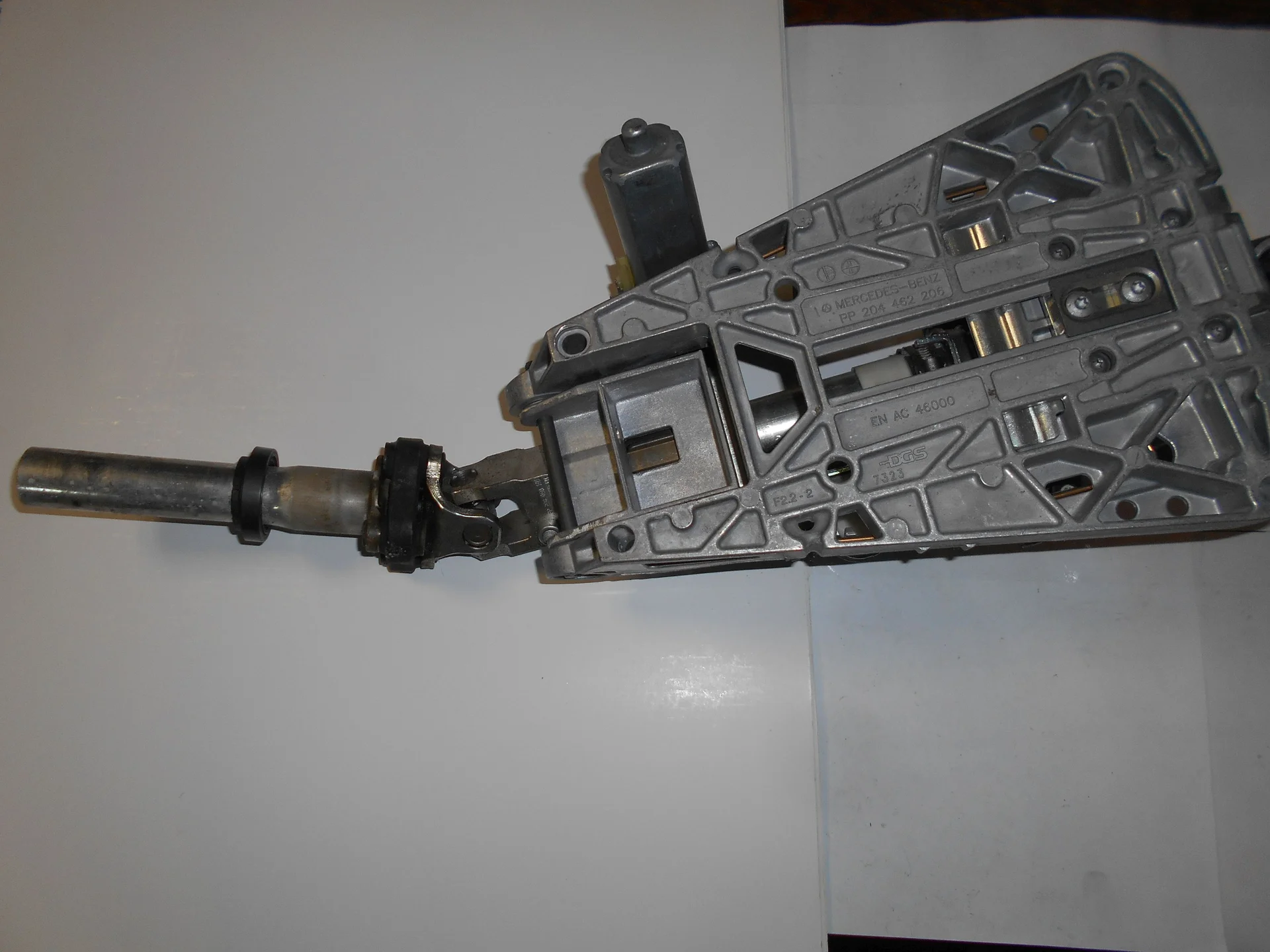 Колонка рулевая Mercedes-Benz W212 A2124602416 - изображение 1