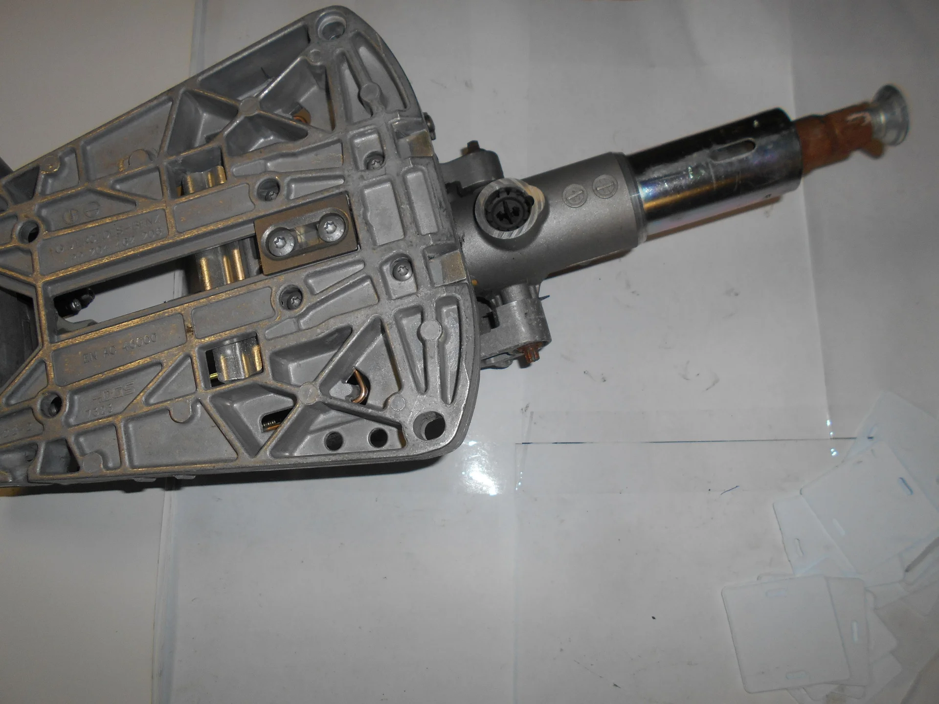 Колонка рулевая Mercedes-Benz W212 A2124602416 - миниатюра 2