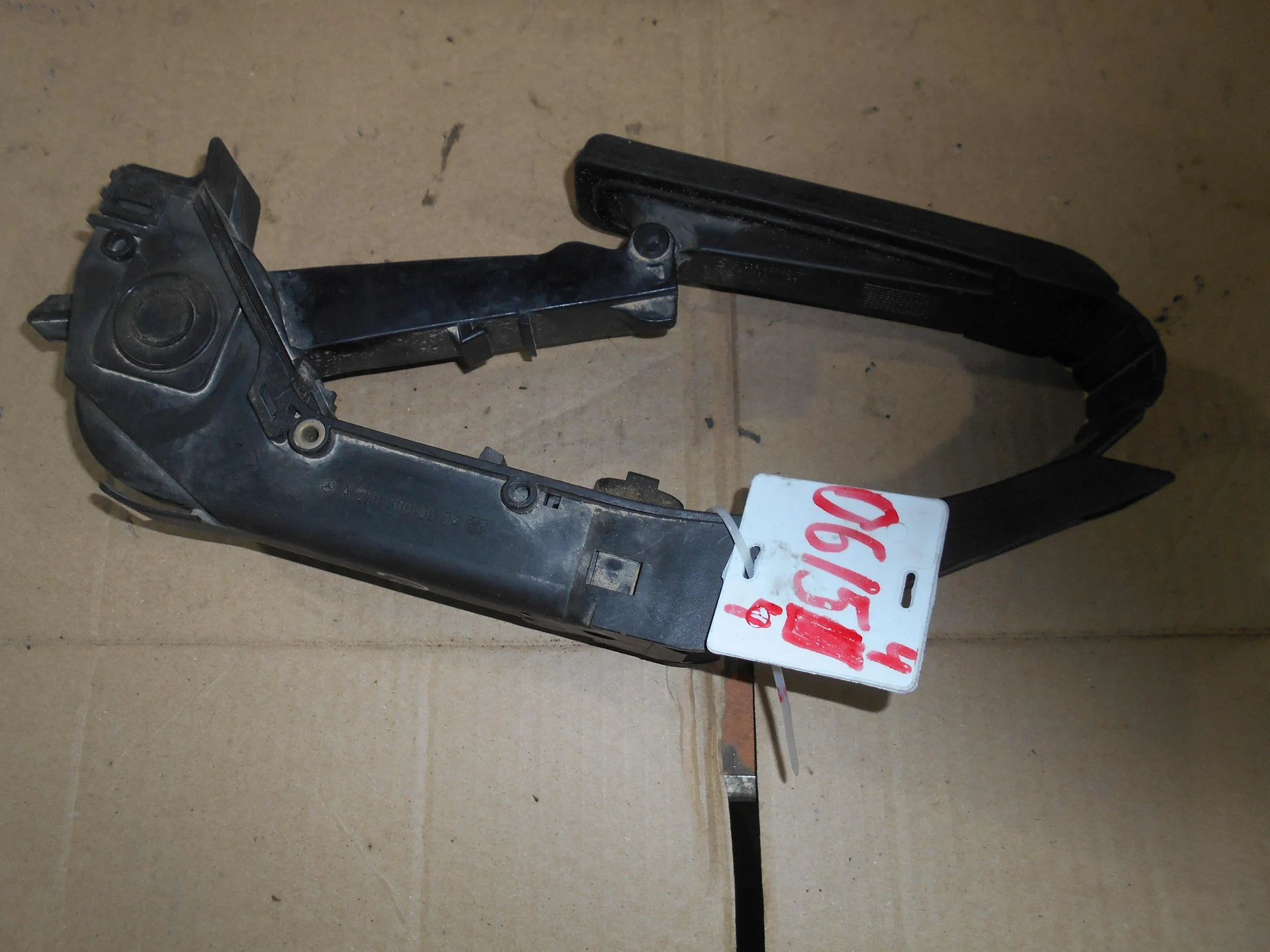 Педаль газа Mercedes-Benz W220 A2203000004 - миниатюра 2