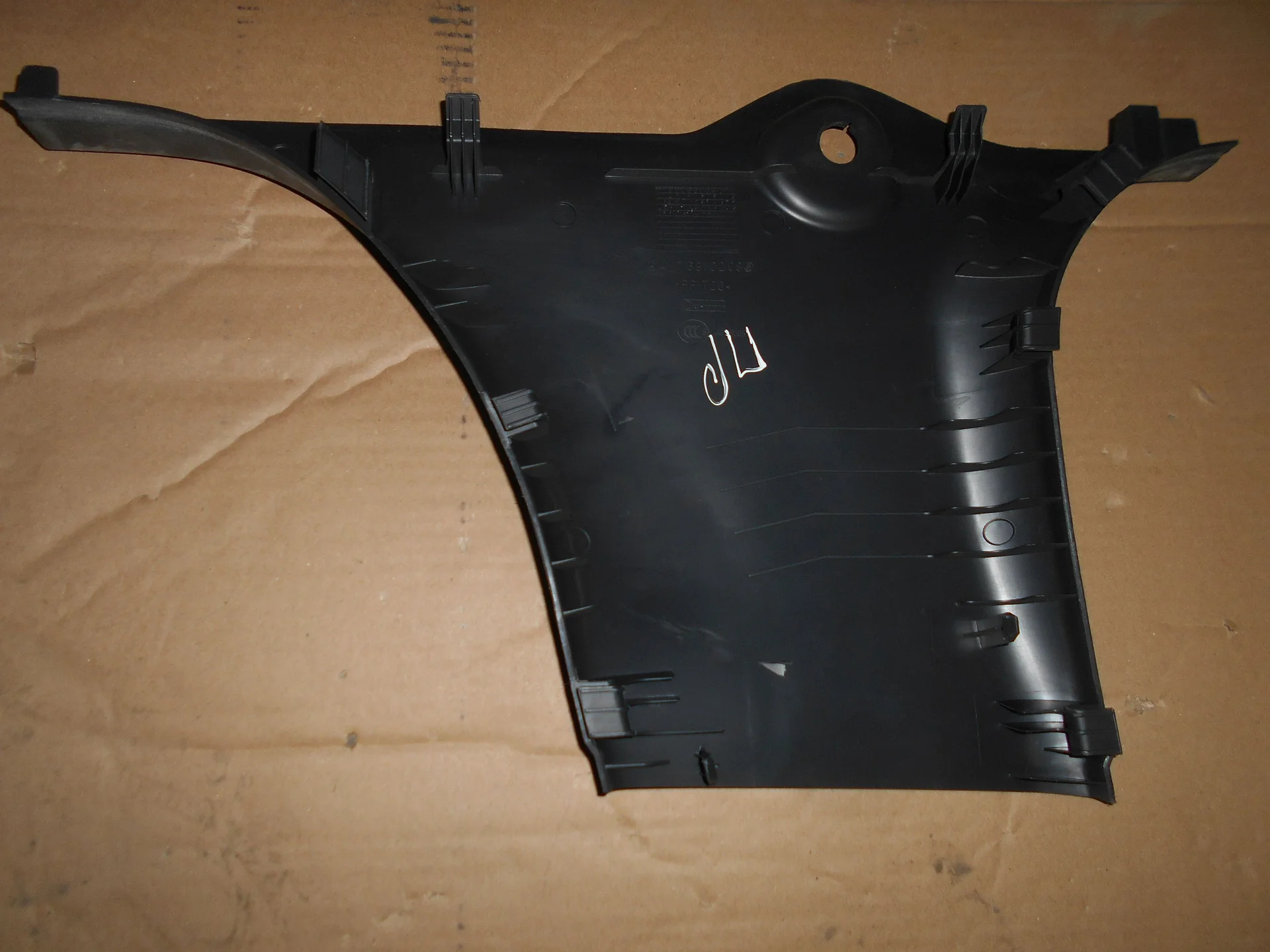 Обшивка стойки Mercedes-Benz C117  A1176910208 - миниатюра 2