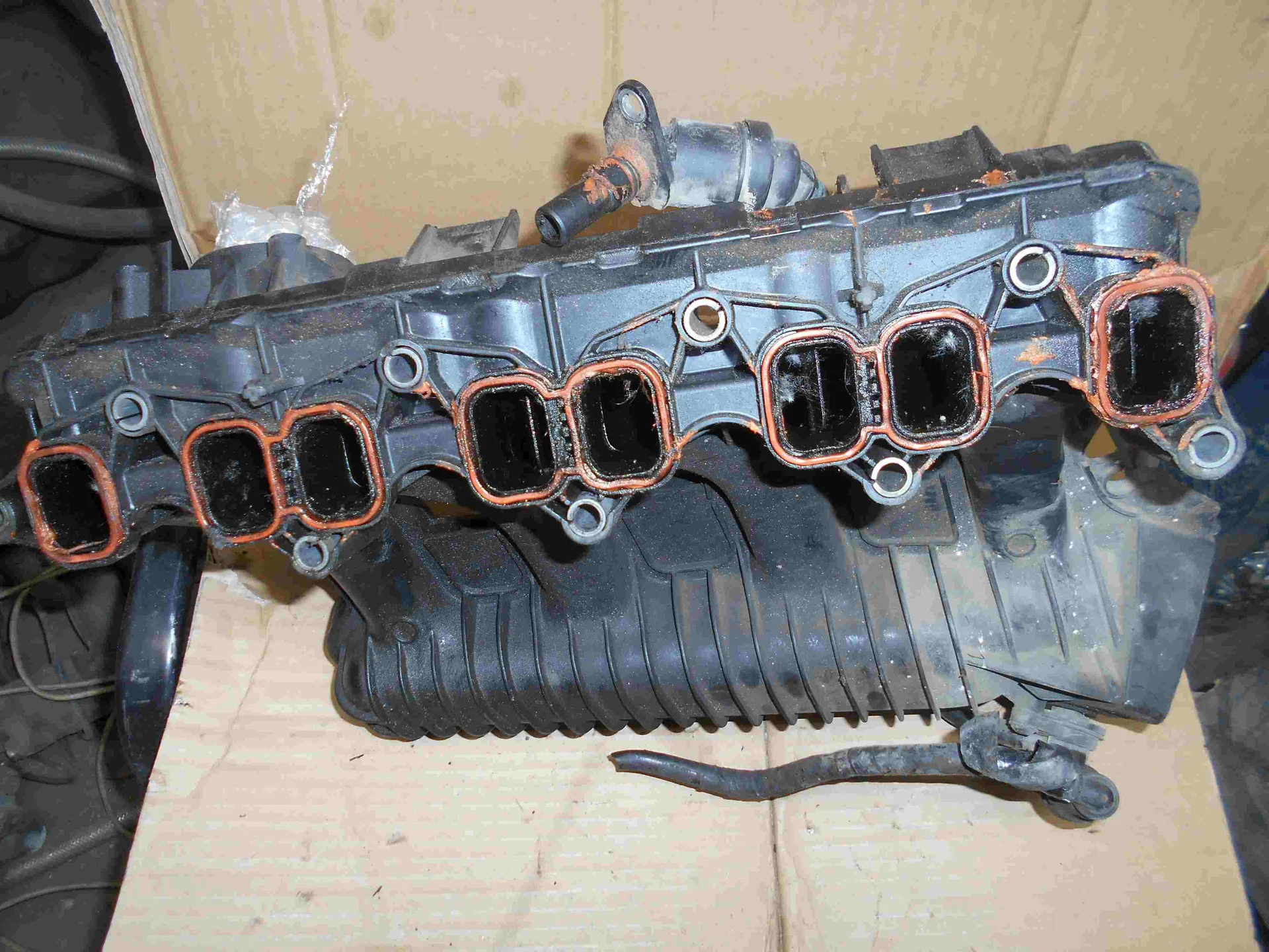 Впускной коллектор Mercedes-Benz W212 271 A2710903037 - миниатюра 2