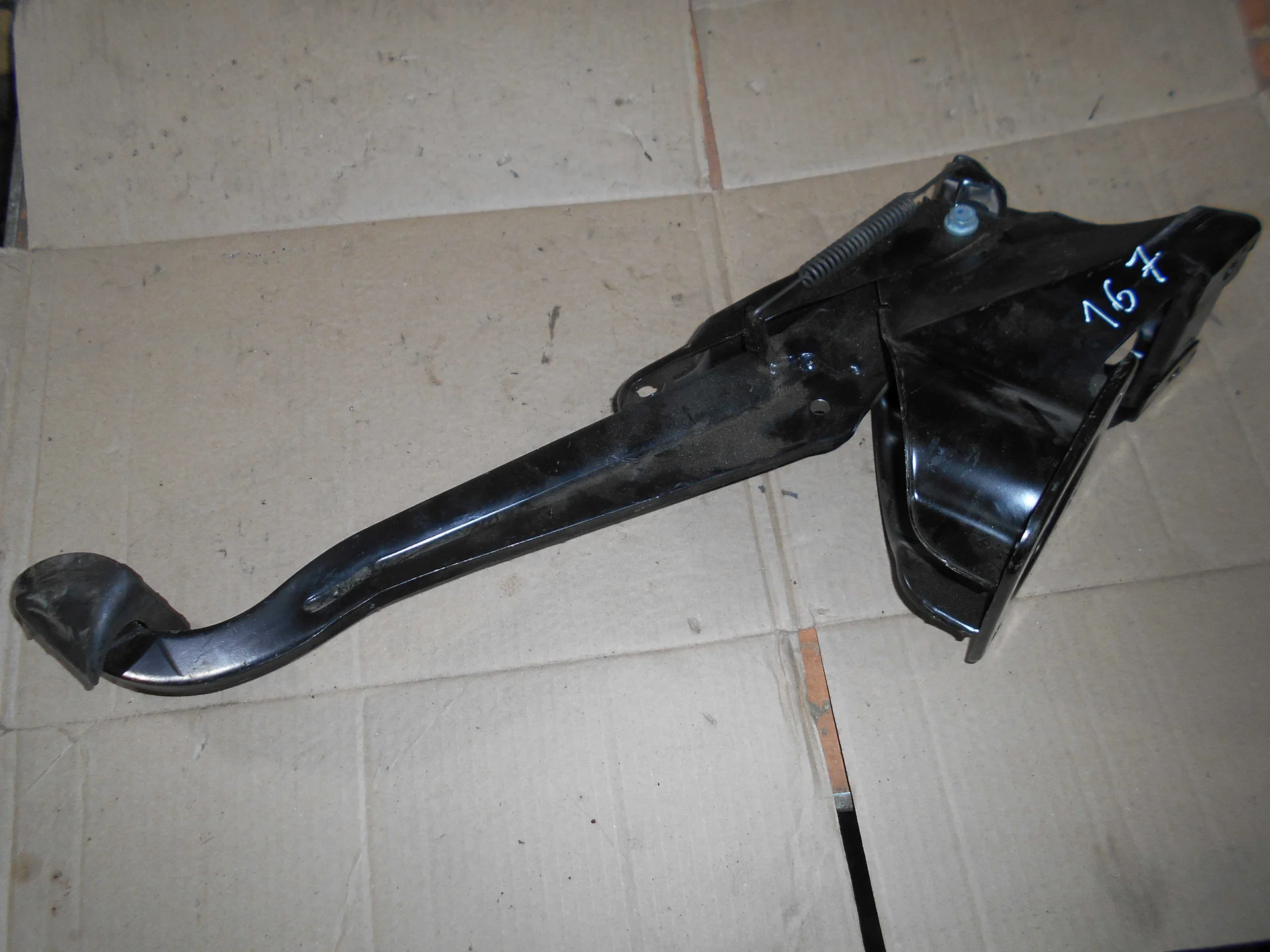 Педаль тормоза Mercedes-Benz W639 A6392901901 - изображение 1