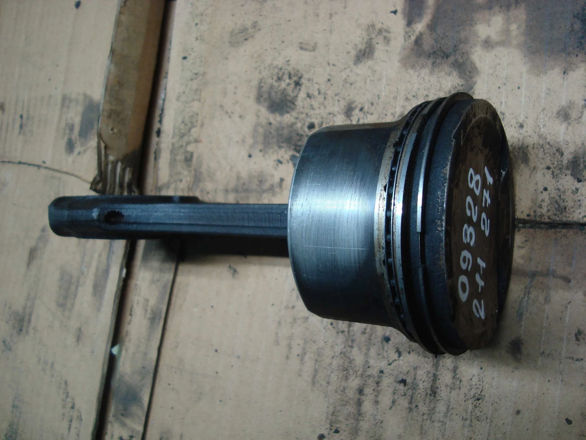 Поршень с шатуном Mercedes-Benz W211 271 A2710306617 - изображение 1