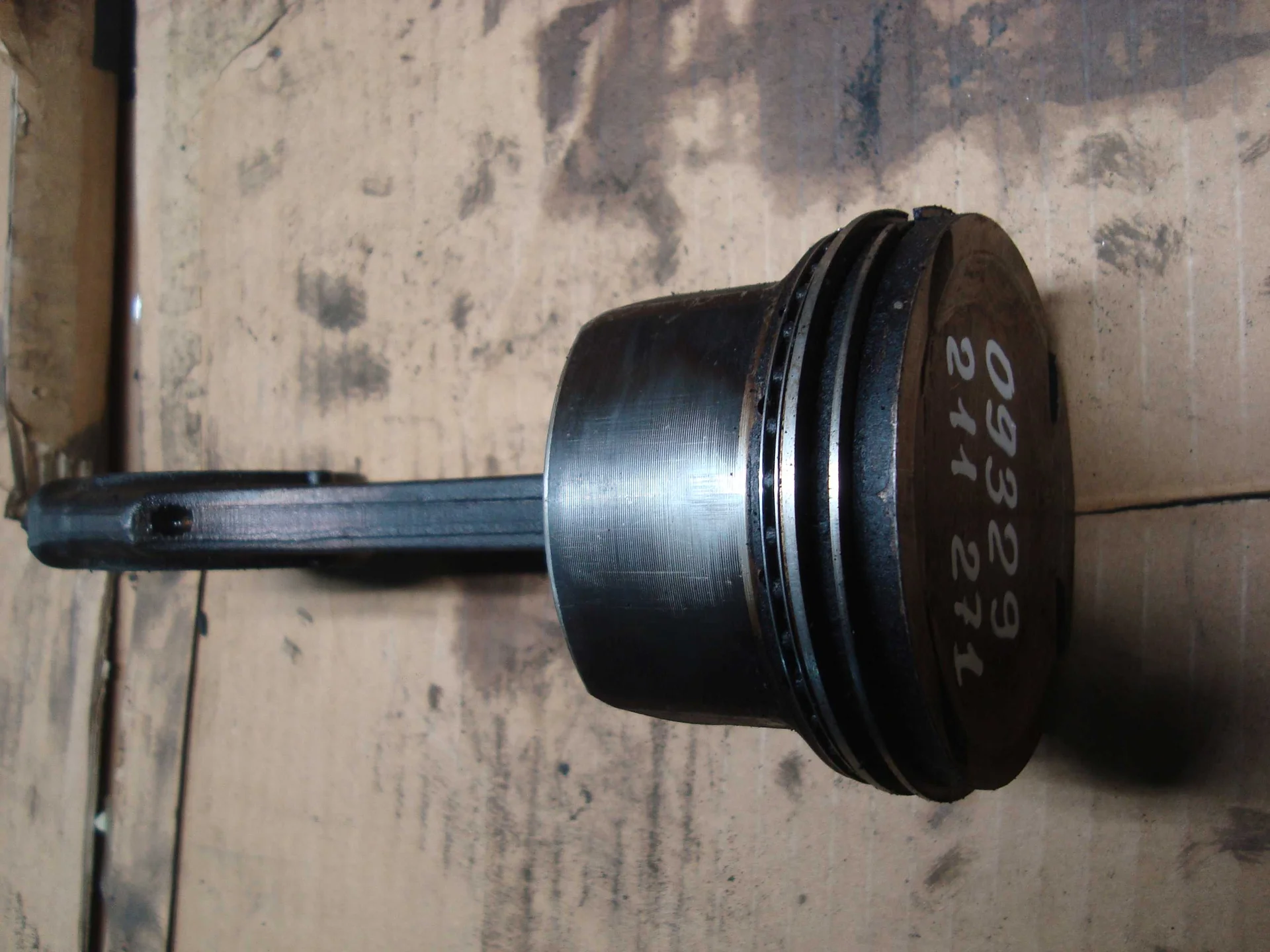 Поршень с шатуном Mercedes-Benz W211 271 A2710306617 - изображение 1