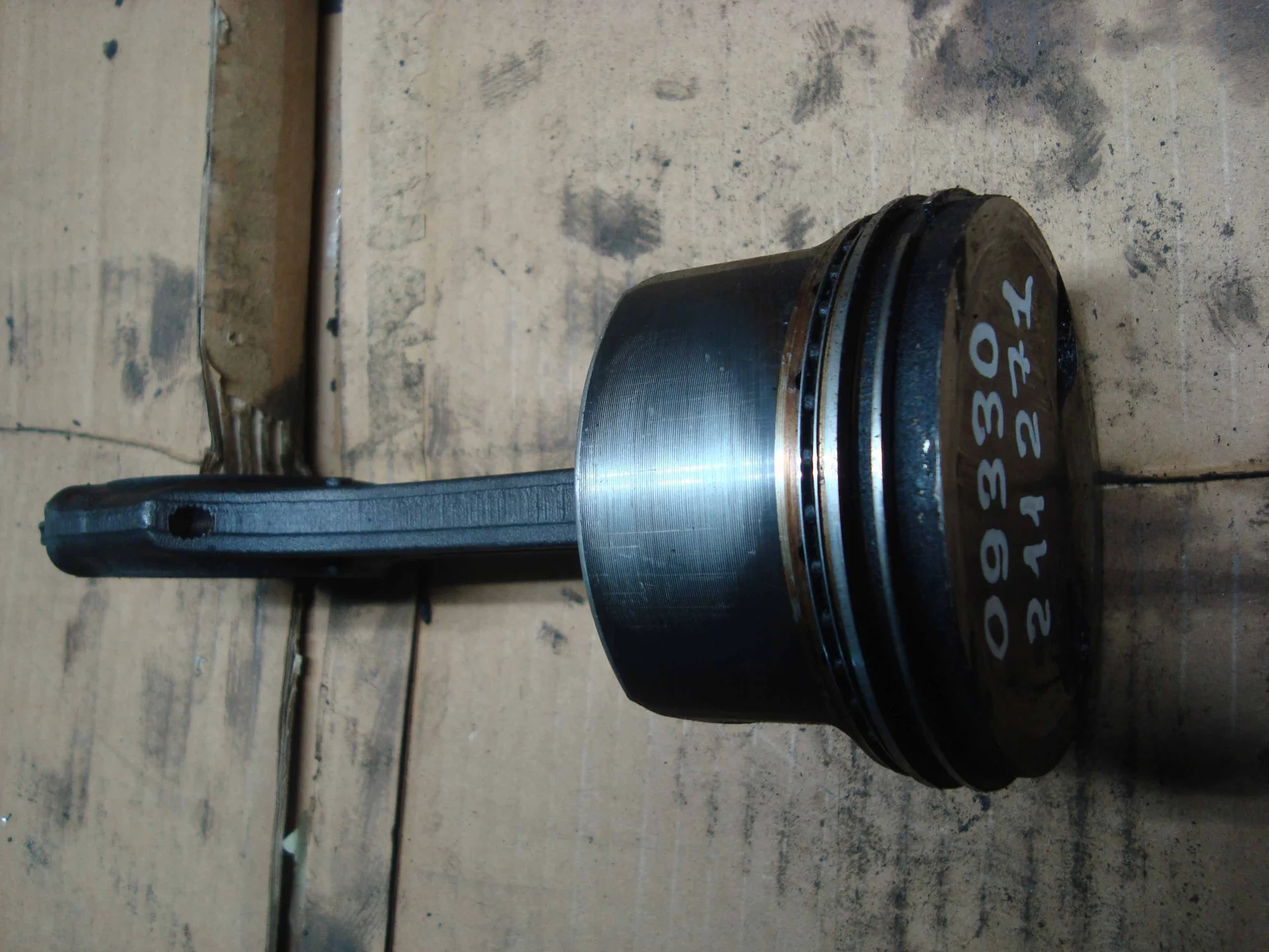 Поршень с шатуном Mercedes-Benz W211 271 A2710306617 - миниатюра 2
