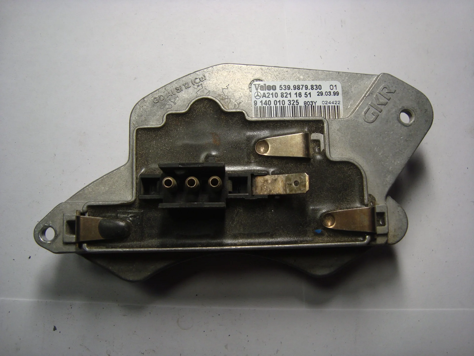 Резистор отопителя Mercedes-Benz W210 A2108211651 - миниатюра 2