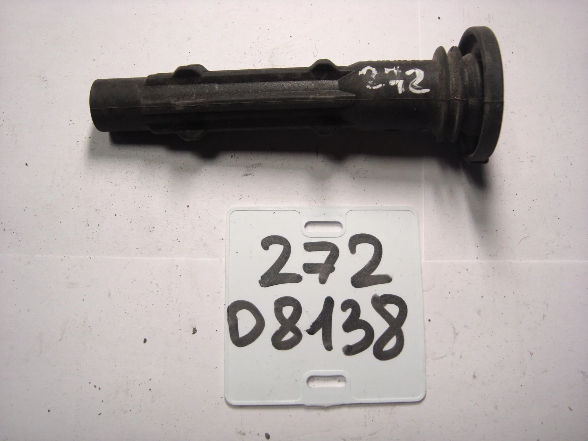 Наконечник катушки зажигания Mercedes-Benz W164 272 A2721590142 - изображение 1