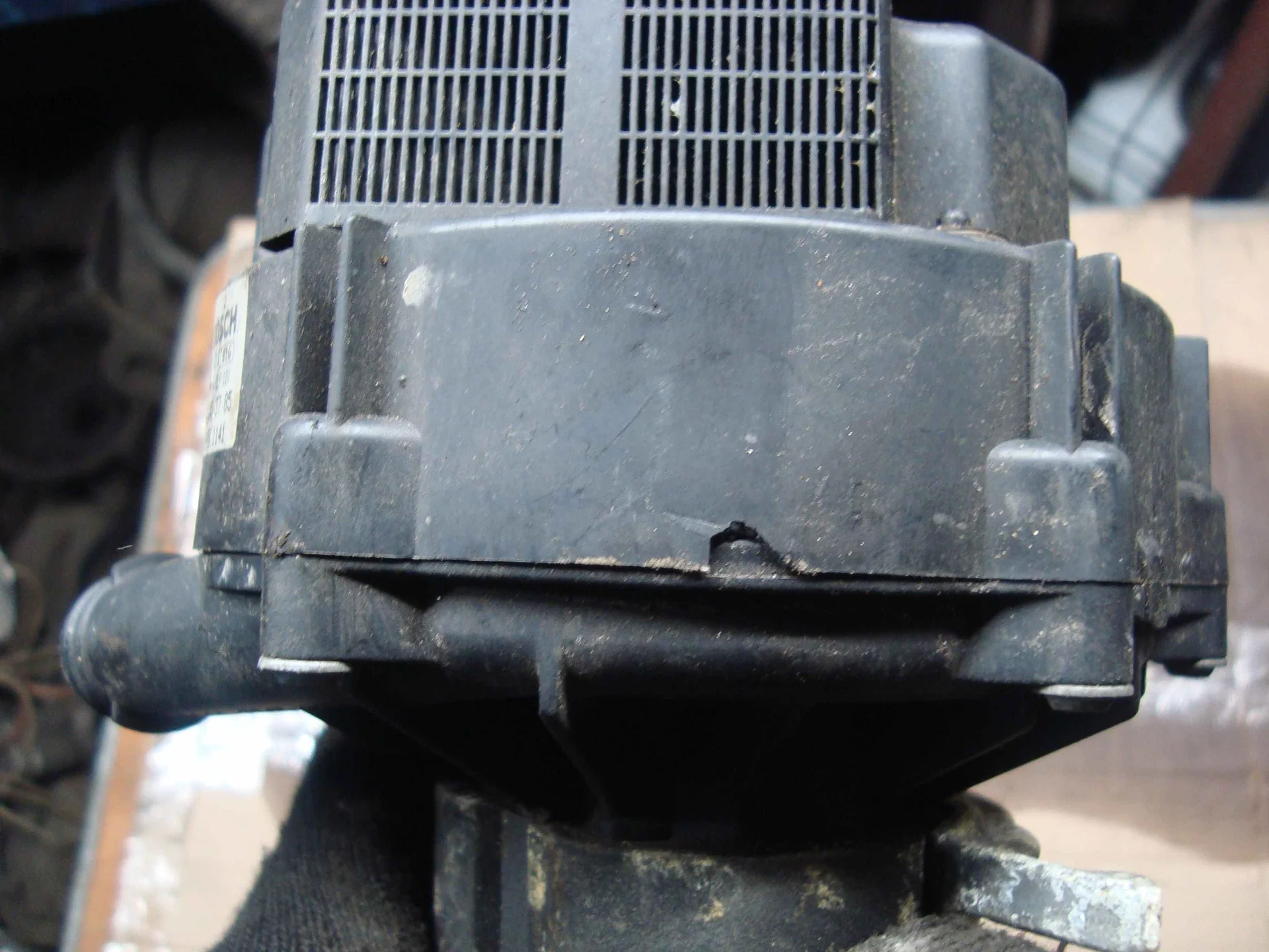 Насос продувки катализатора Mercedes-Benz W211 112 A0001403785 - миниатюра 2
