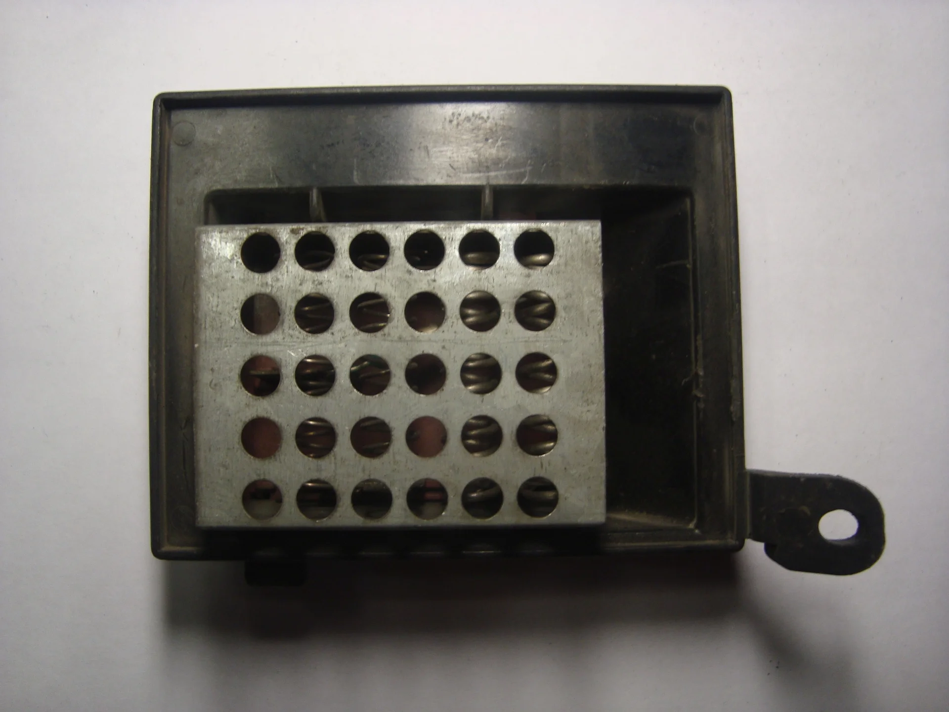 Резистор отопителя Mercedes-Benz W639 646 A0018216560 - миниатюра 2