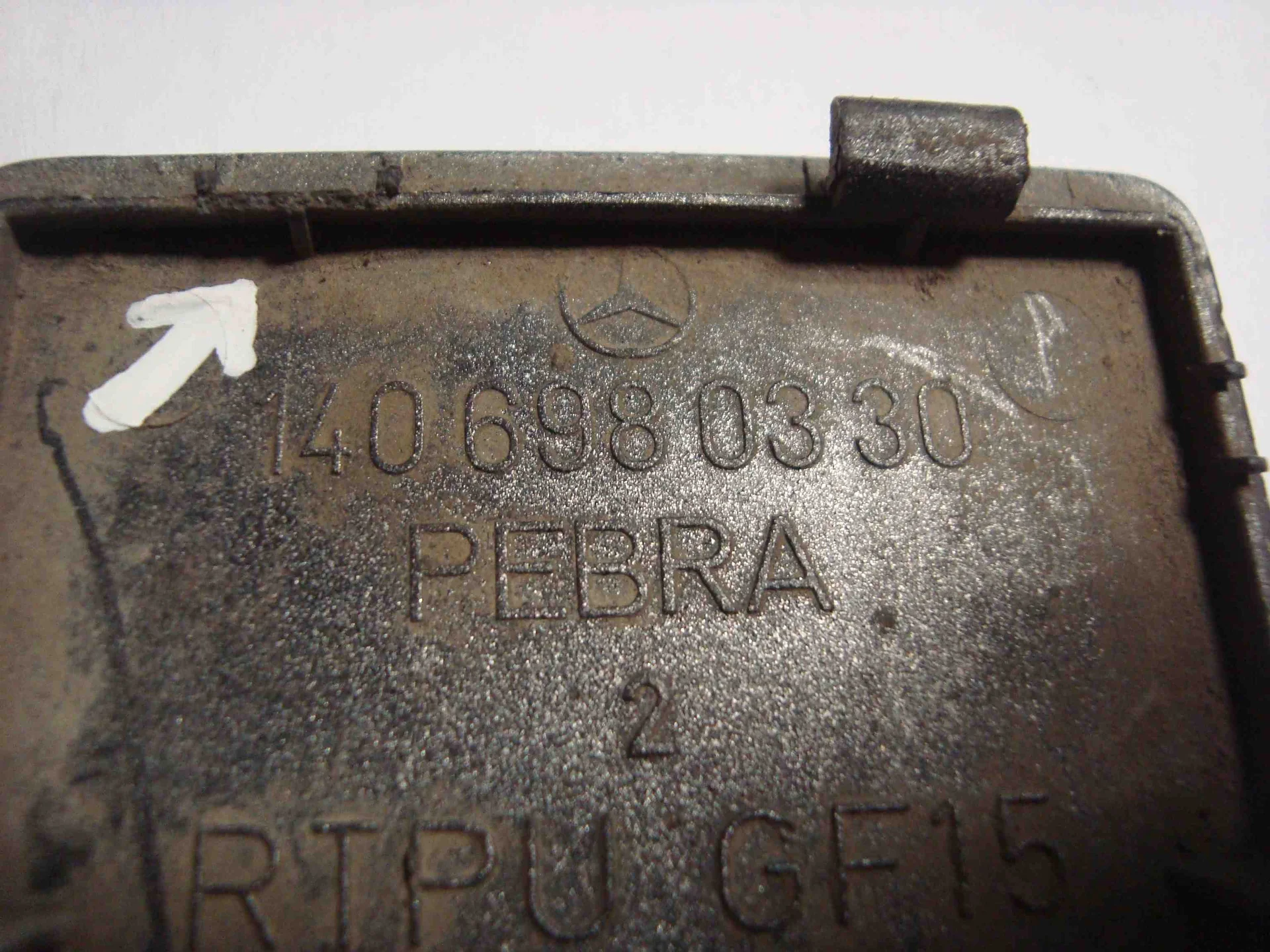 Заглушка порога Mercedes-Benz W140 A1406980330 - миниатюра 3