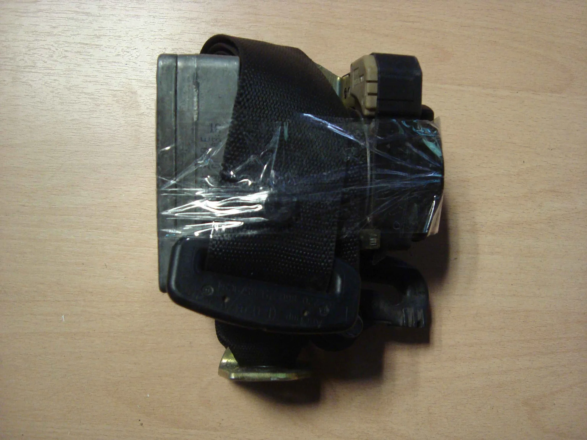 Ремень безопасности задний левый Mercedes-Benz W220 A2208602985 - изображение 1