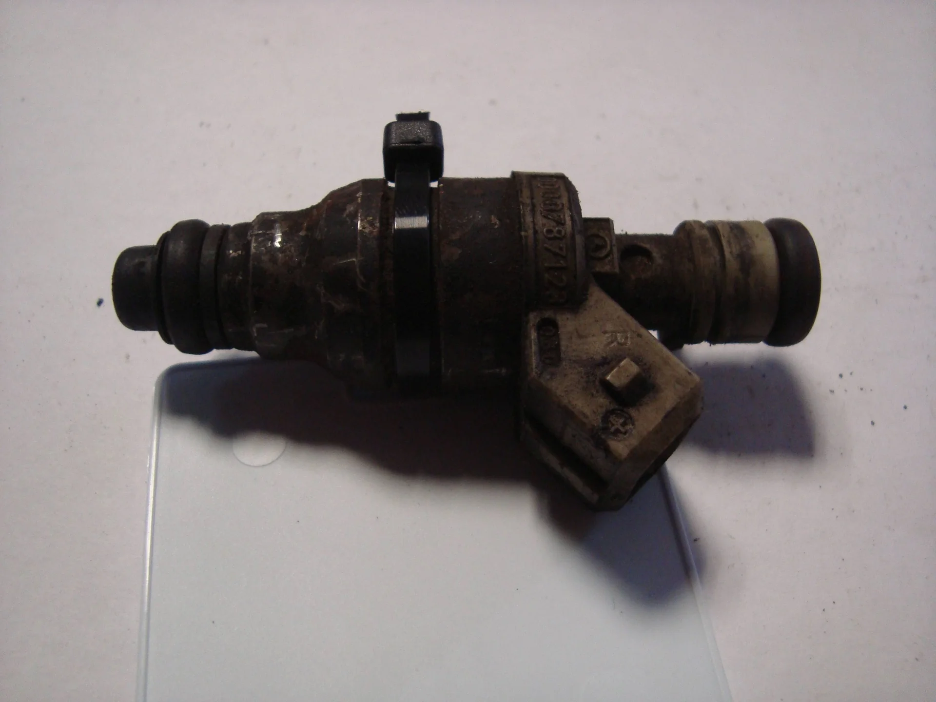 Топливная форсунка Mercedes-Benz W140 119 A0000787123 - изображение 1