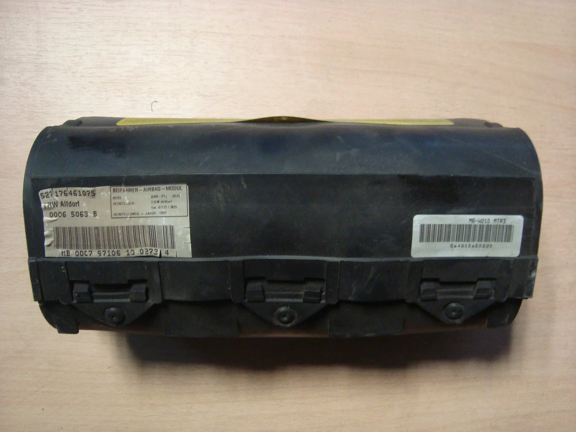 Подушка безопасности в торпеду Mercedes-Benz W210 A2108600705 - изображение 1
