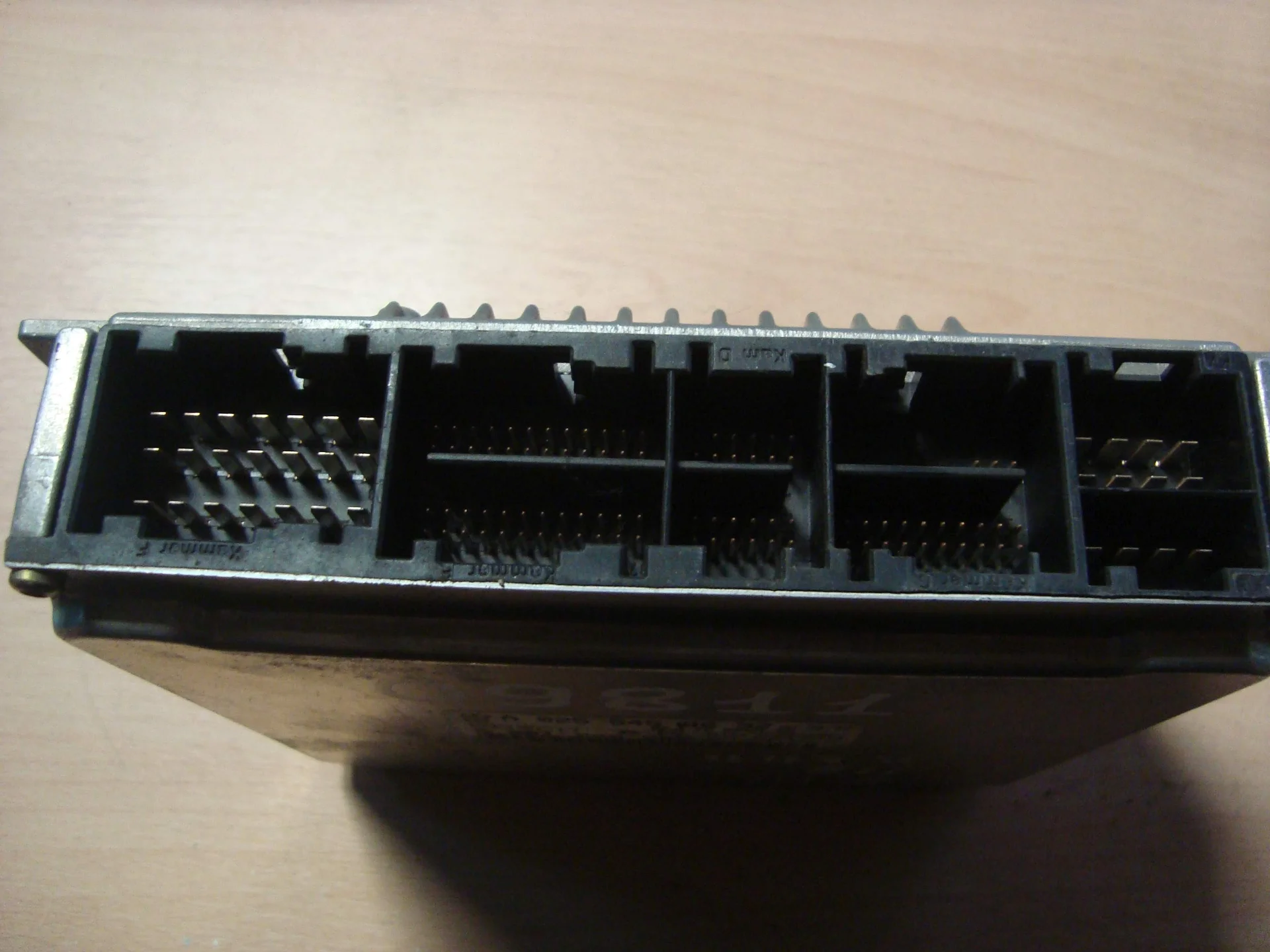 Блок управления двигателем Mercedes-Benz W210 112 A0255458632 - миниатюра 2