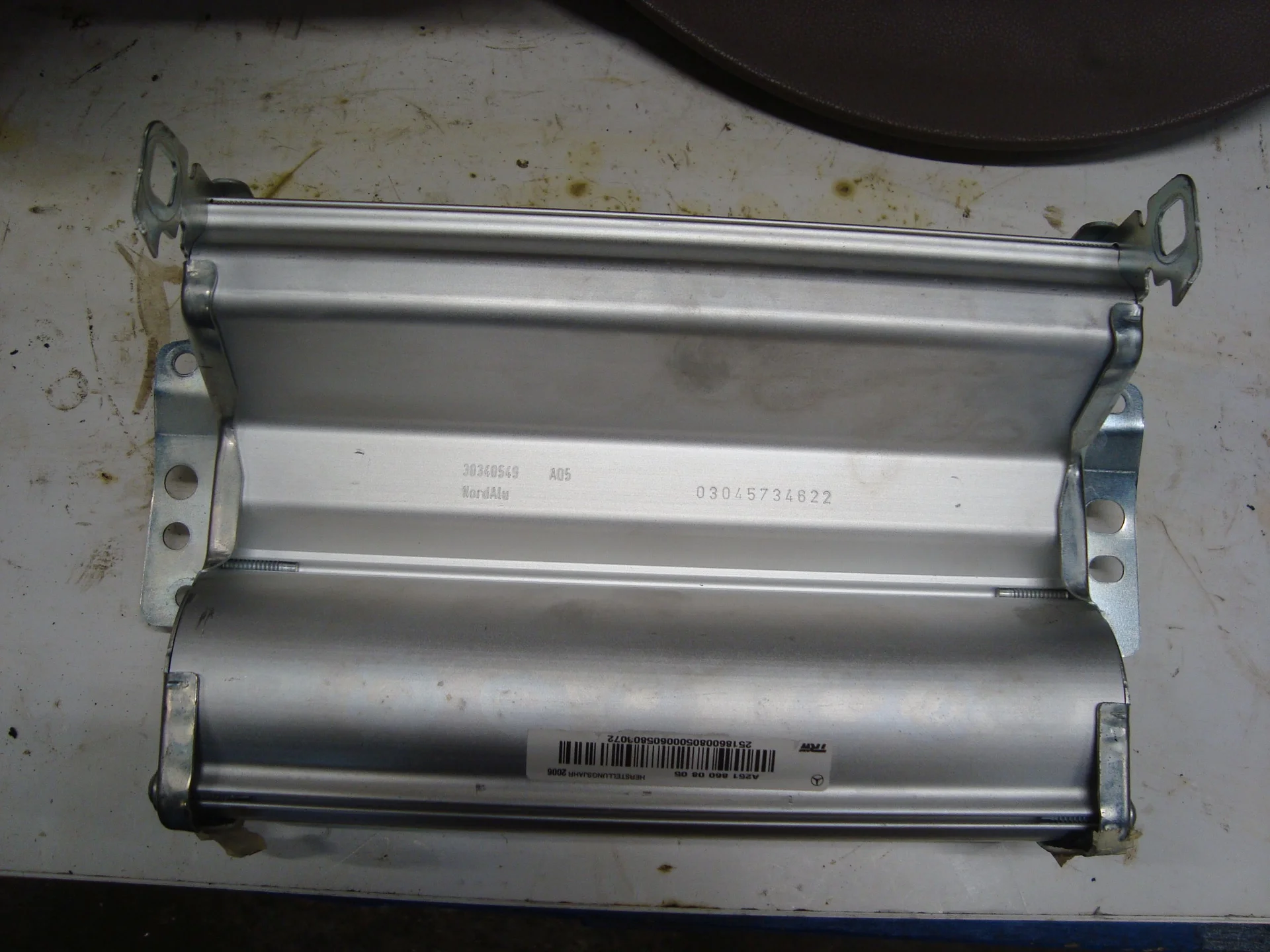 Подушка безопасности правая Mercedes-Benz W251 272 A2518600805 - миниатюра 2