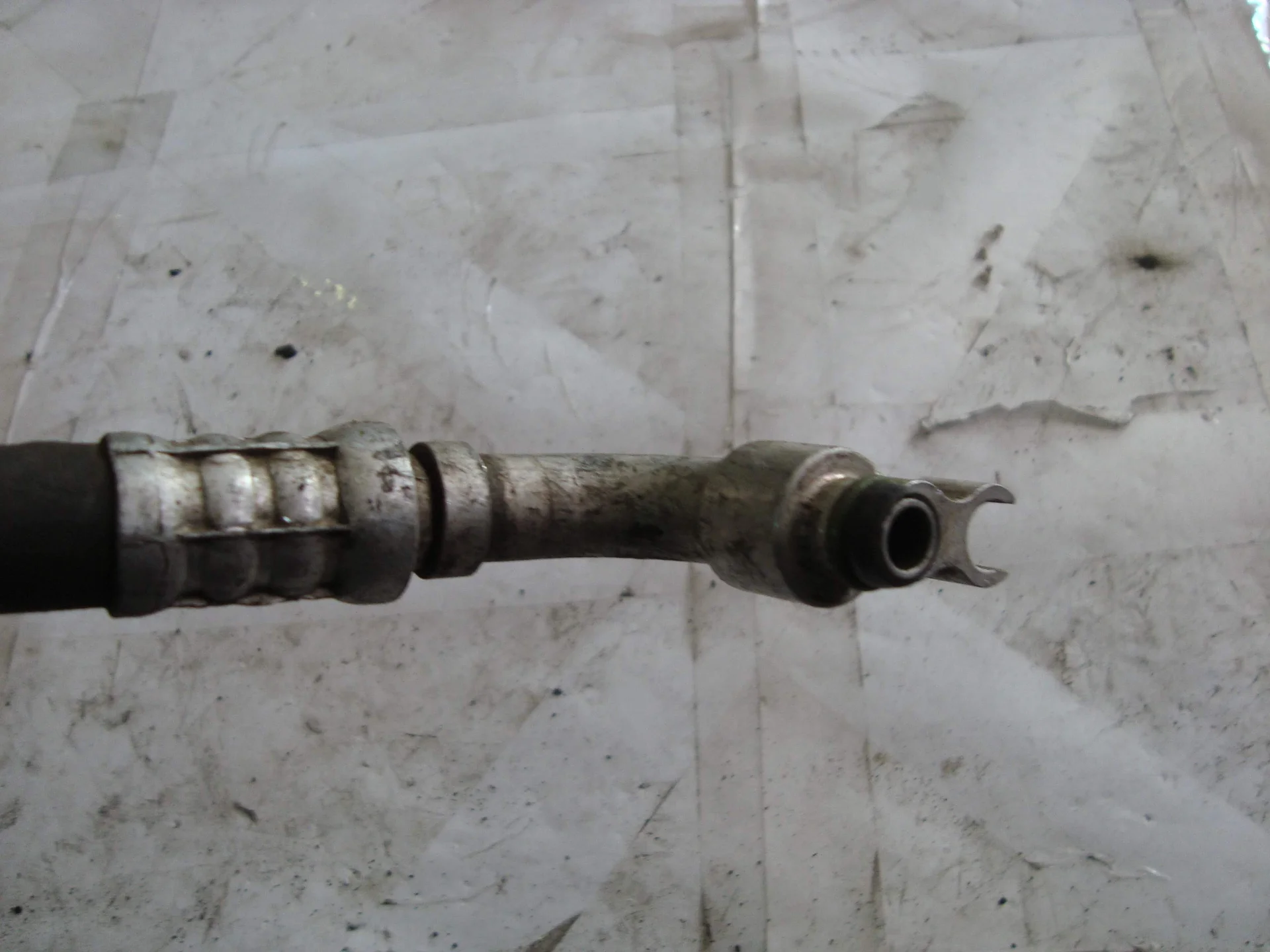 Трубка кондиционера Mercedes-Benz W220 628 A6282300256 - миниатюра 5