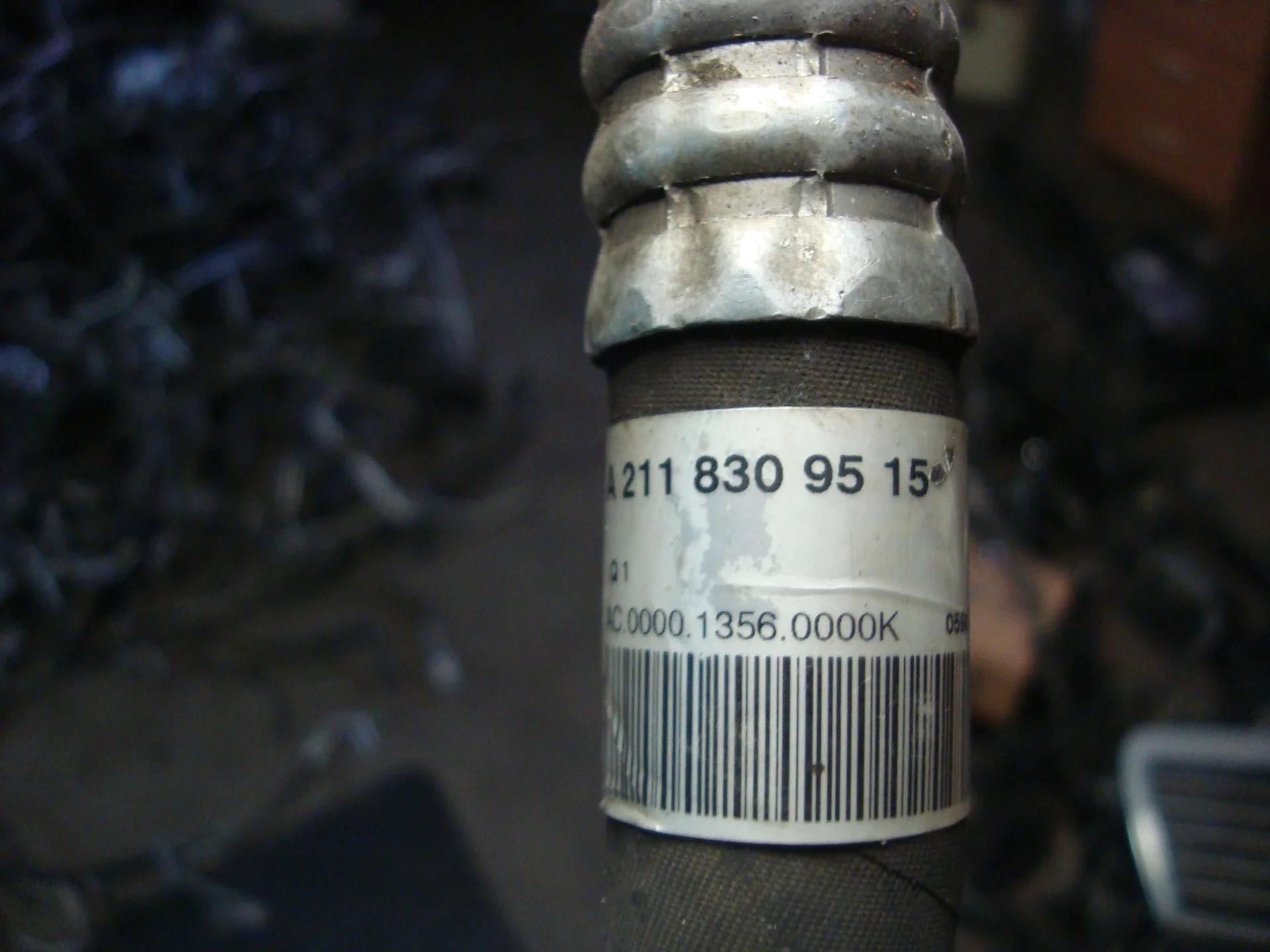 Трубка кондиционера Mercedes-Benz W211 272 A2118309515 - миниатюра 5