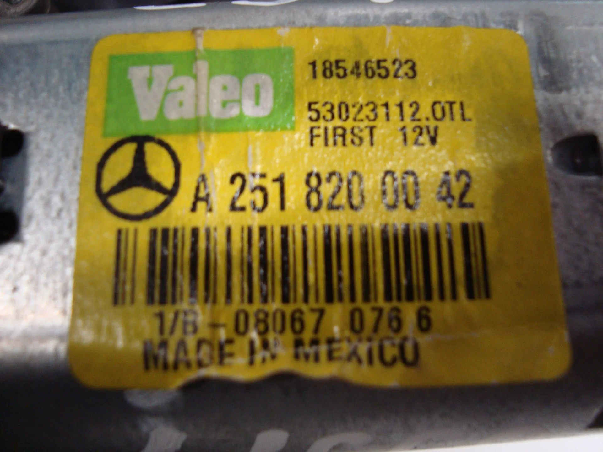 Моторчик стеклоочистителя заднего Mercedes-Benz W251 272 A2518200042 - миниатюра 3