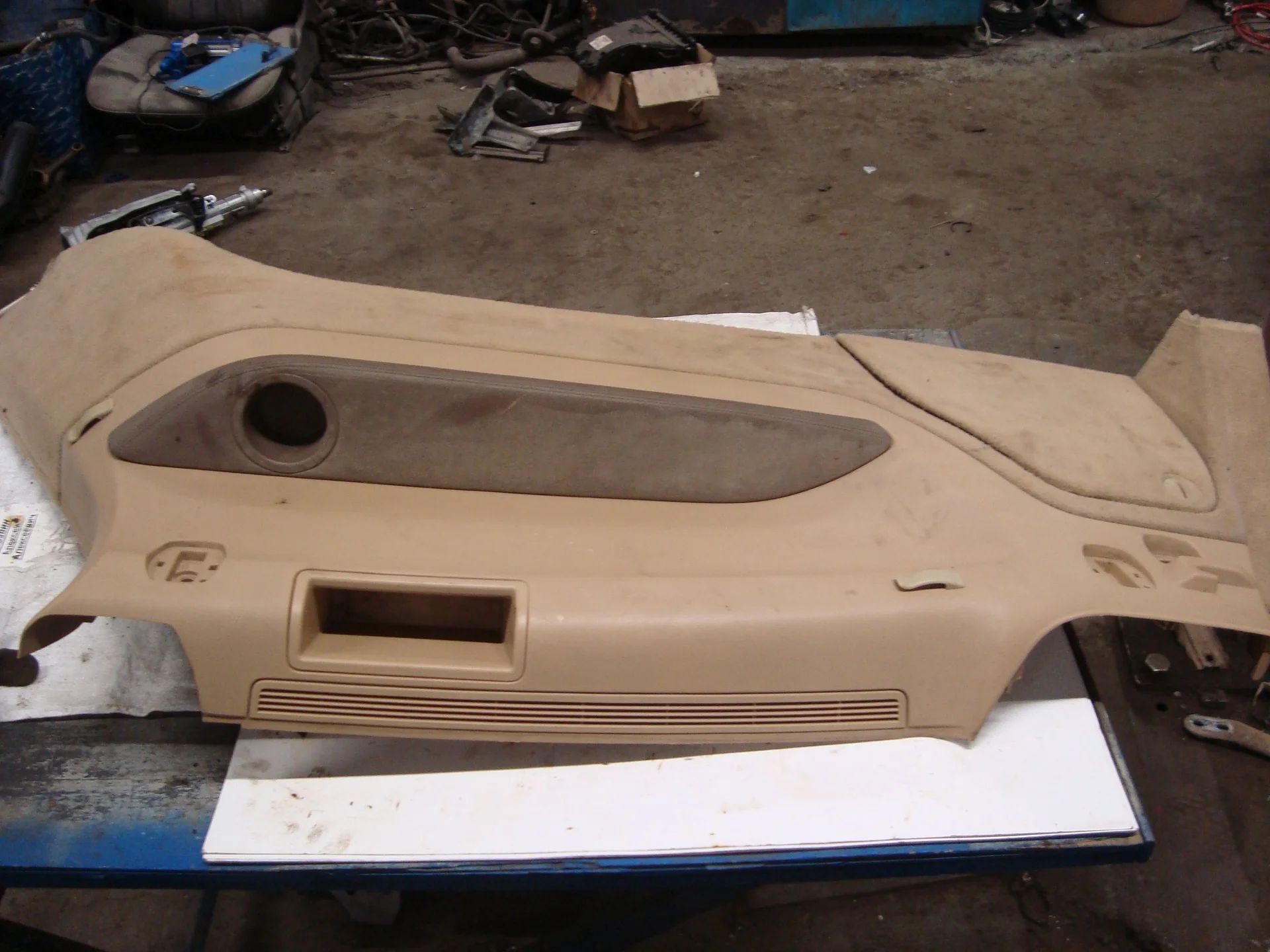 Обшивка багажного отделения левая Mercedes-Benz W251 272 A2516900925 - миниатюра 2