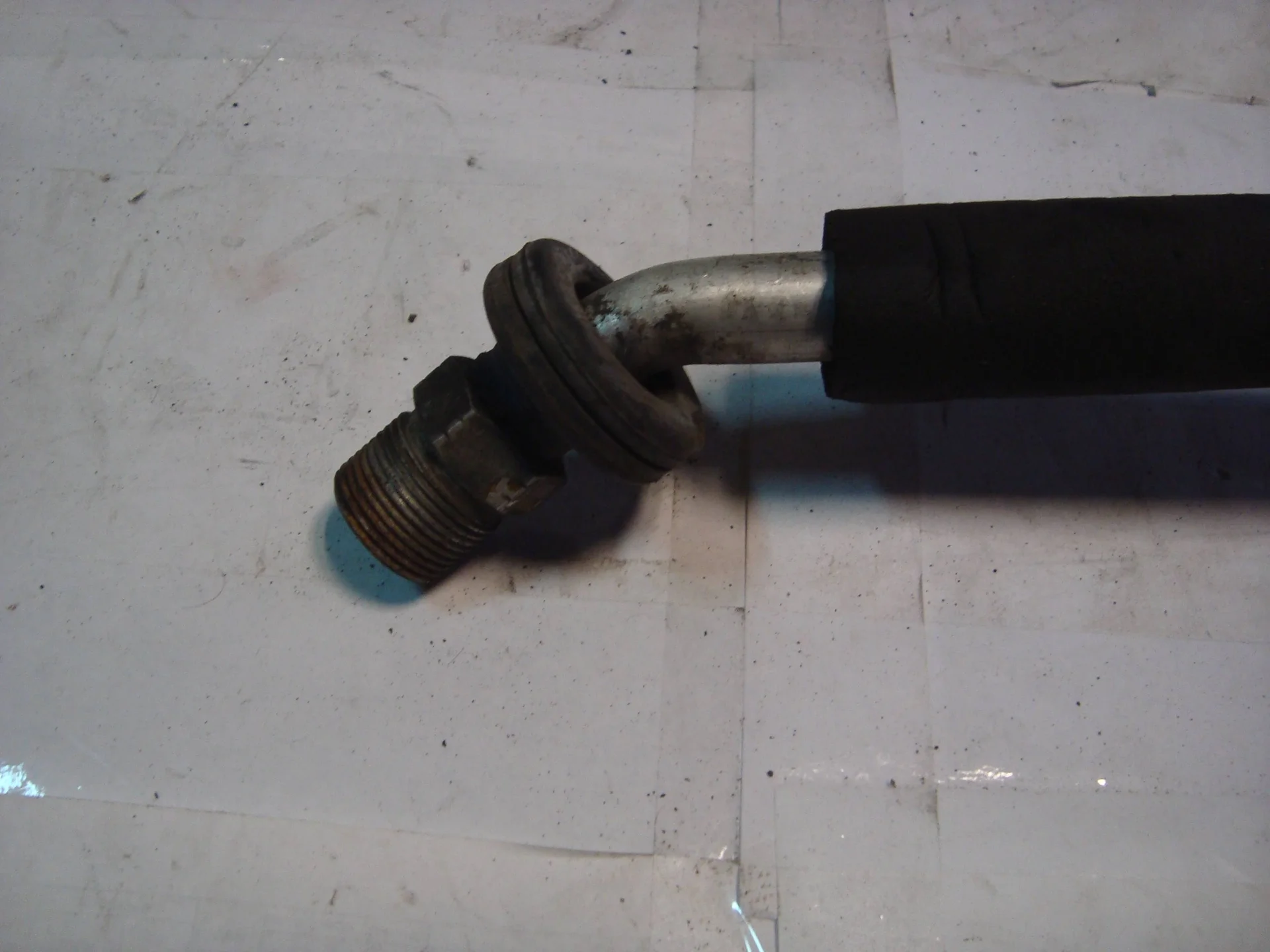 Трубка кондиционера Mercedes-Benz W124  A1248304815 - миниатюра 3