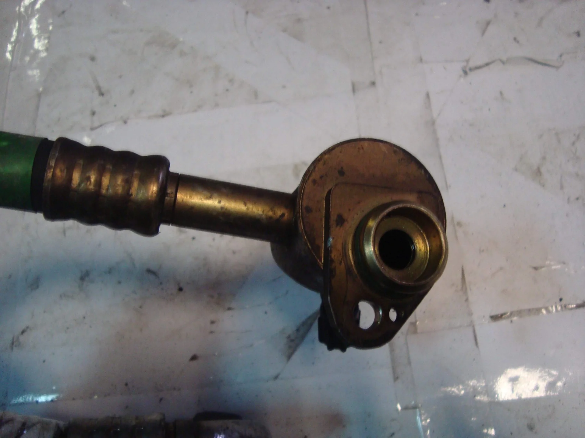 Трубка кондиционера Mercedes-Benz W202 111 A1112303356 - миниатюра 4