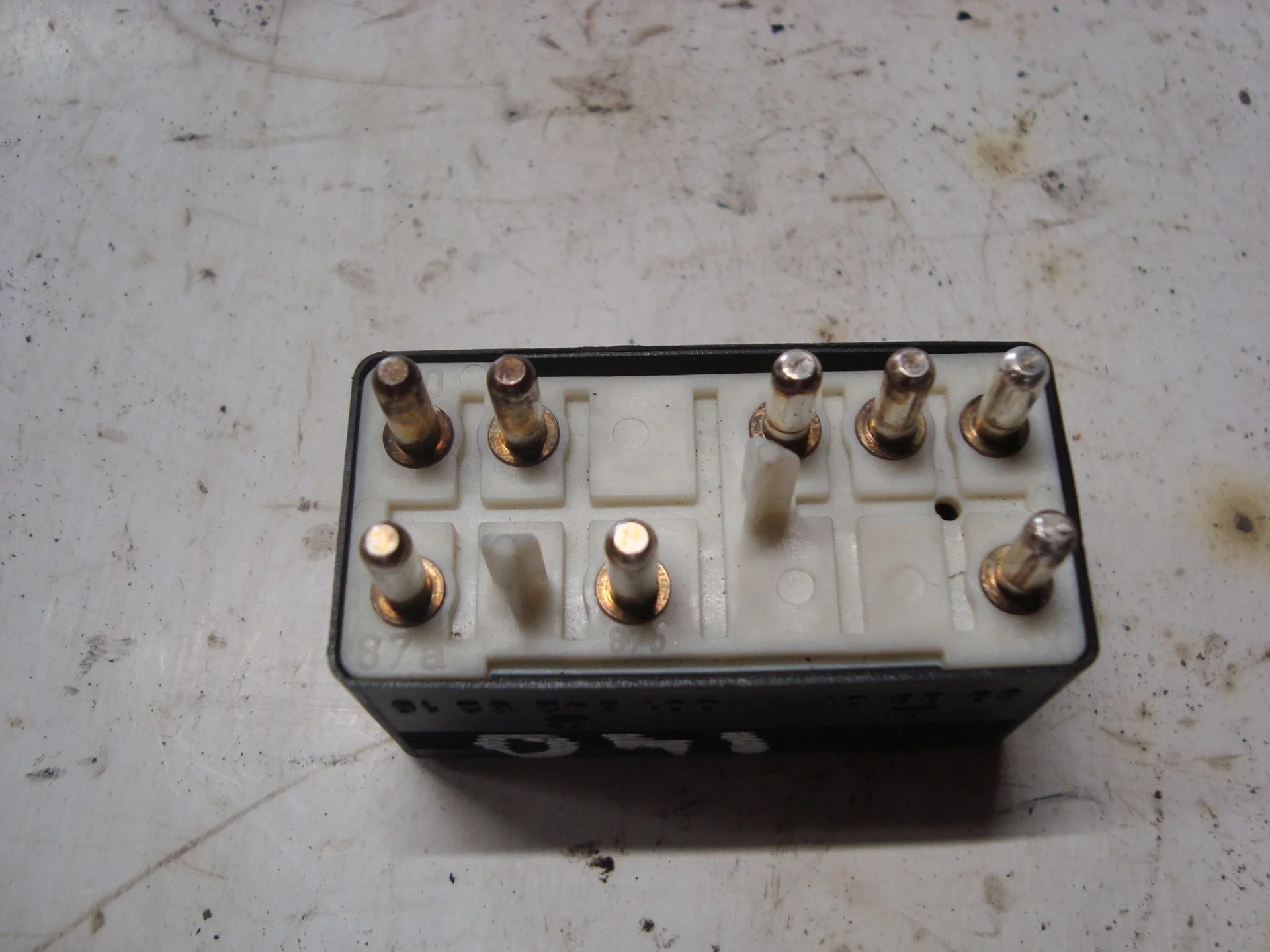 Реле Mercedes-Benz W140  A0015428219 - миниатюра 2