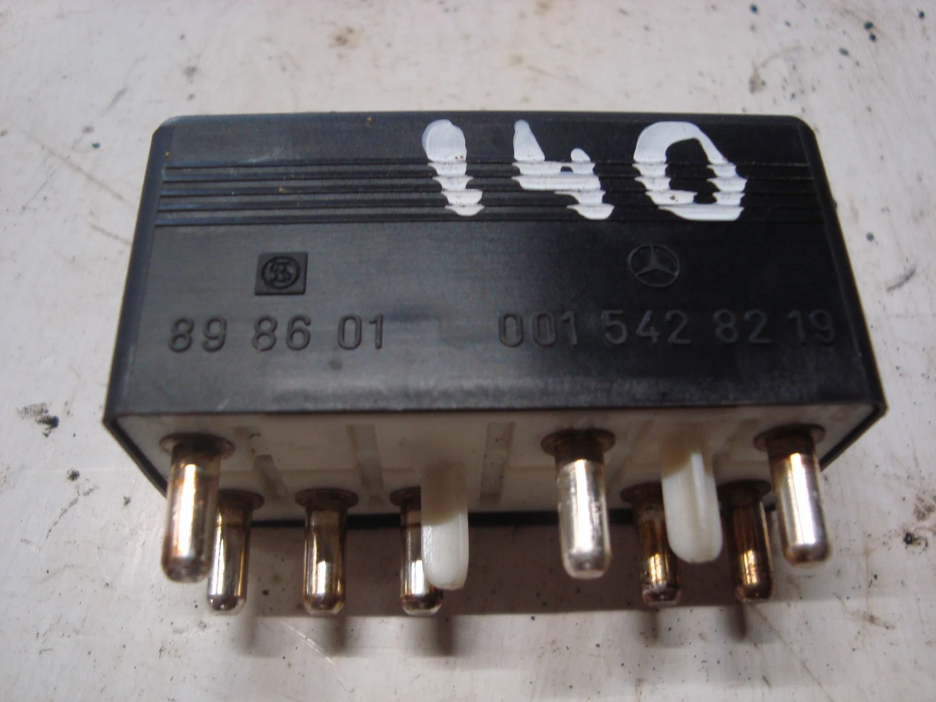 Реле Mercedes-Benz W140  A0015428219 - миниатюра 3
