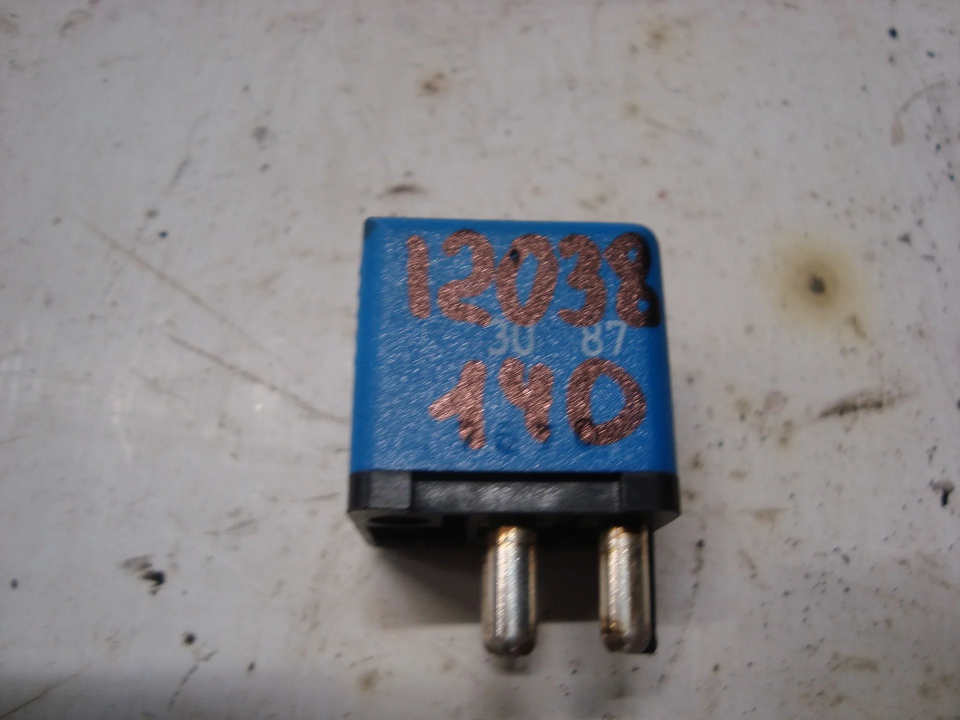Реле Mercedes-Benz W140 A0015429919 - изображение 1