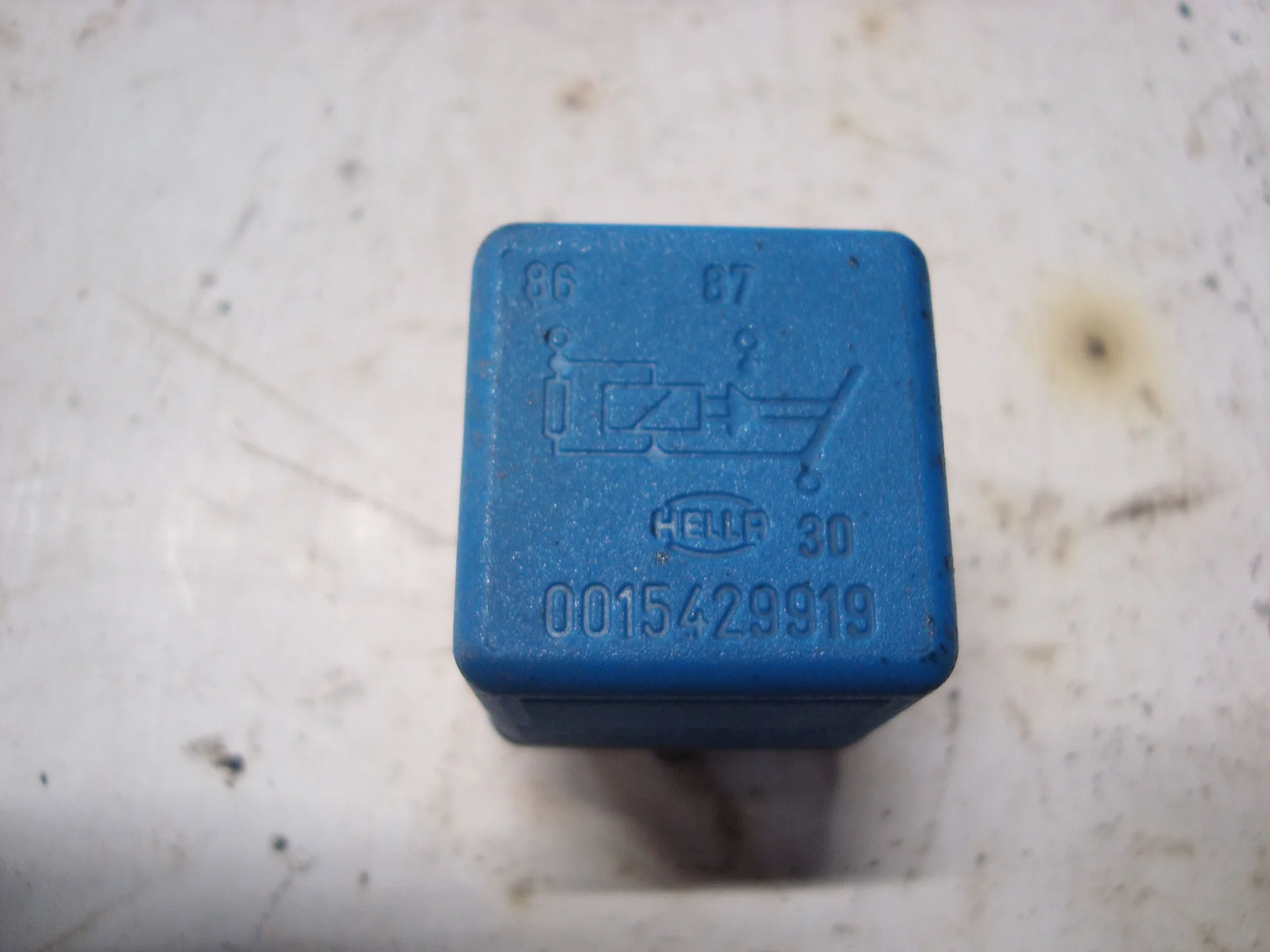 Реле Mercedes-Benz W140 A0015429919 - миниатюра 2