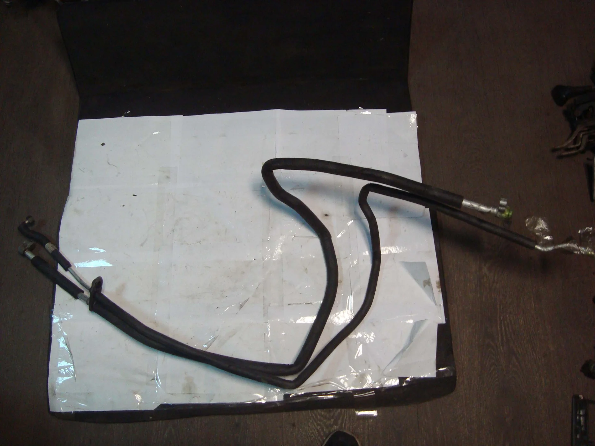 Трубка кондиционера Mercedes-Benz W220 A2208303415 - изображение 1