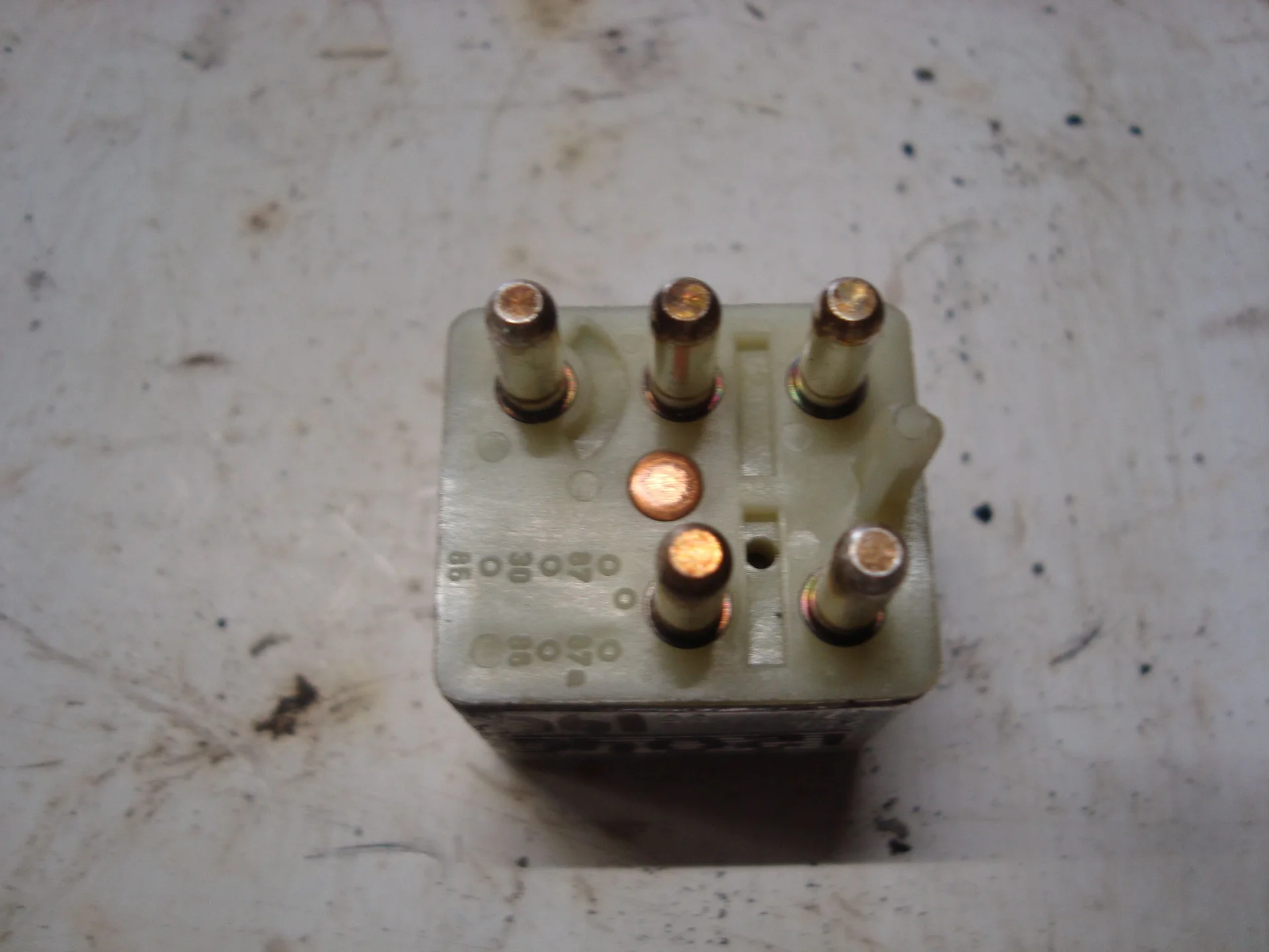 Реле Mercedes-Benz W140  A0015420219 - миниатюра 3