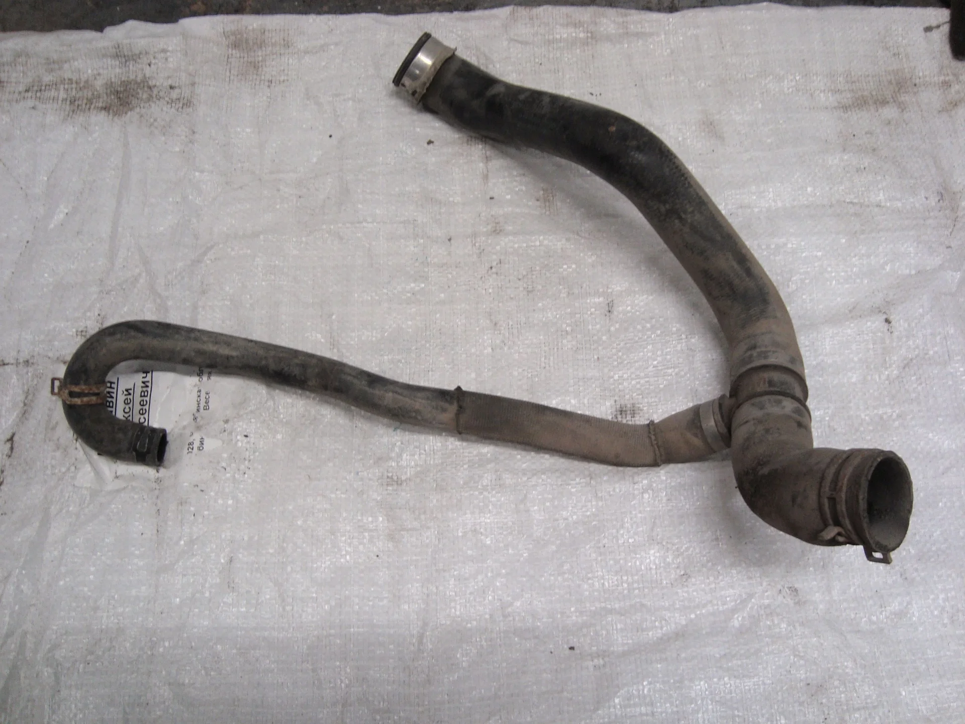 Патрубок системы охлаждения Mercedes-Benz W251 272 A2515000075 - миниатюра 2