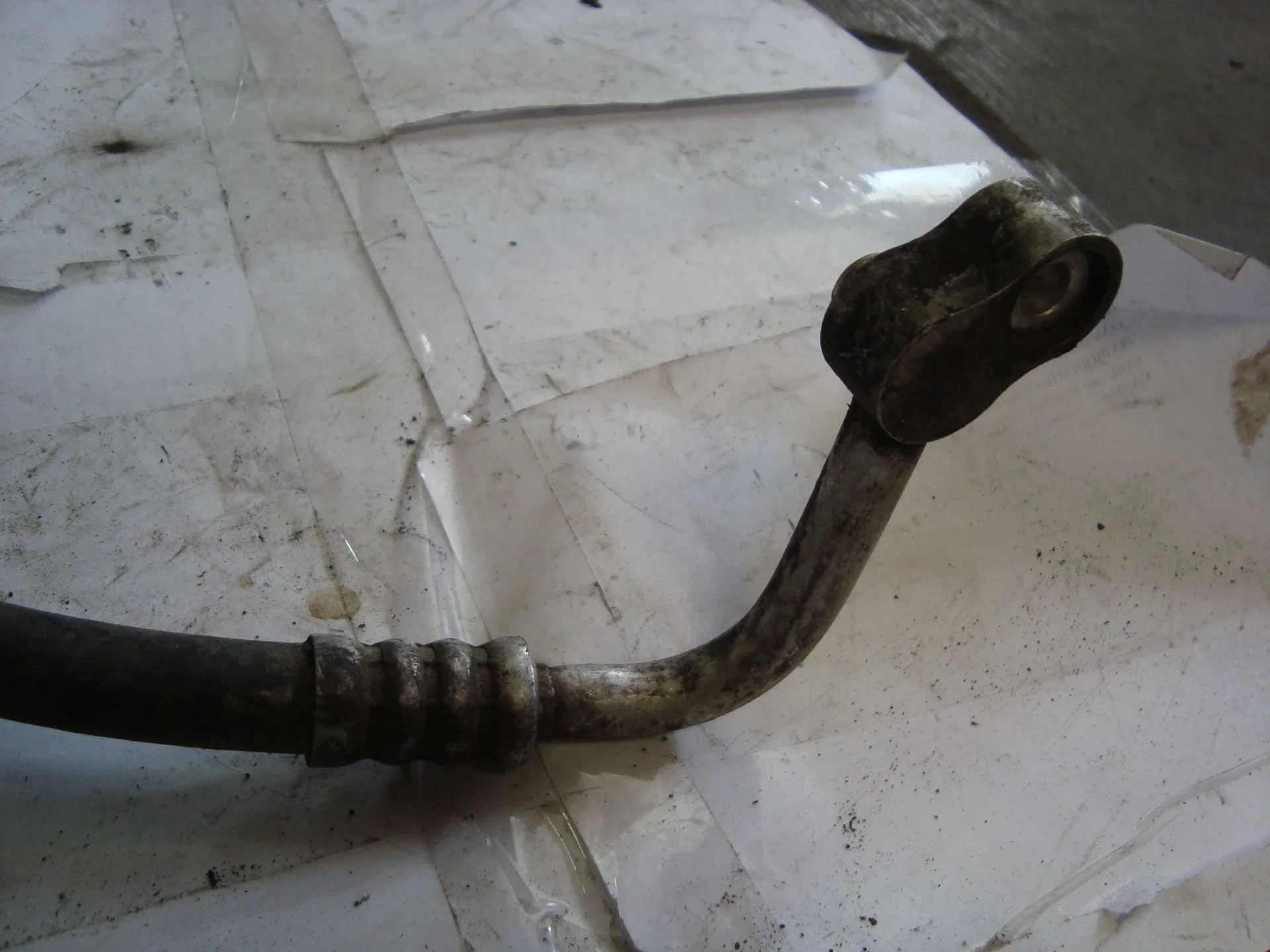 Трубка кондиционера Mercedes-Benz W211  A2118301515 - миниатюра 3