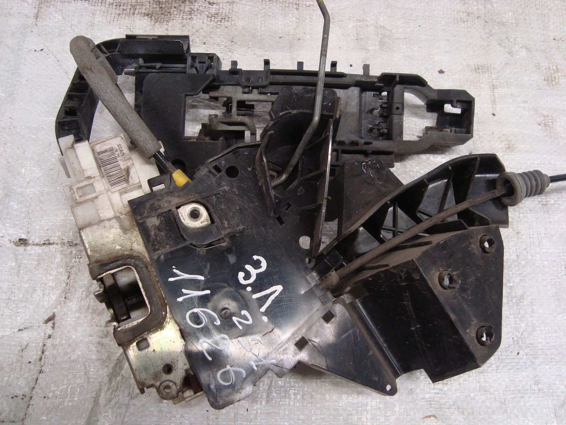 Замок двери задней левой Mercedes-Benz W251 272 A2517300535 - миниатюра 2