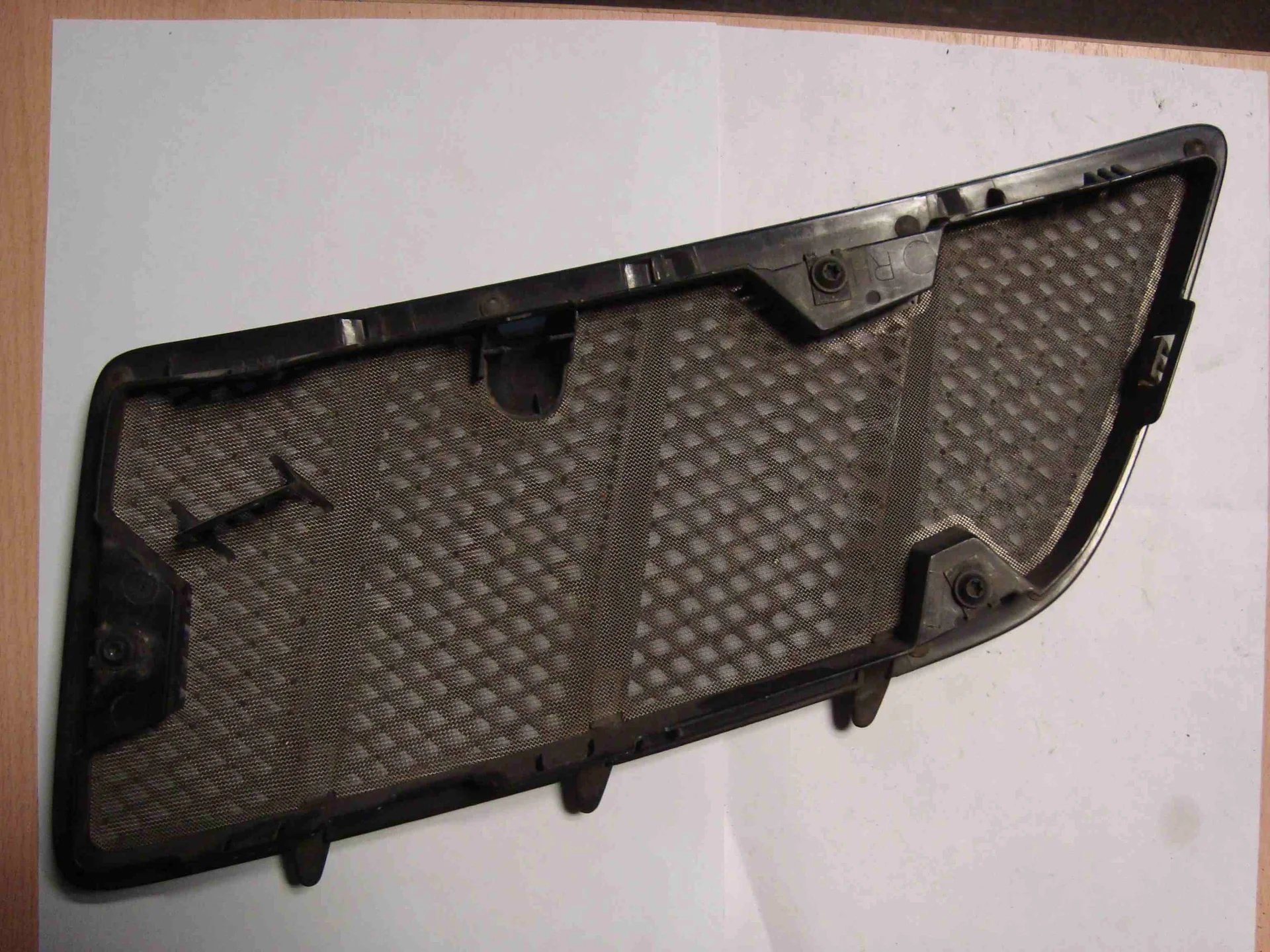 Решетка капота правая Mercedes-Benz W164 A1648804805 - миниатюра 2